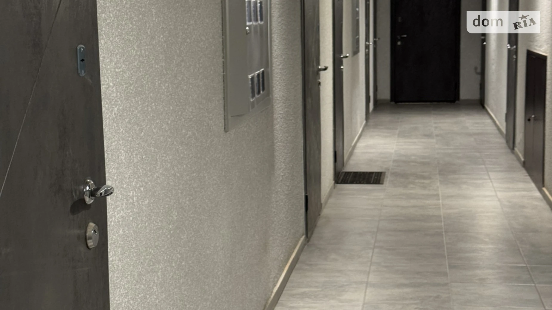 Продается 1-комнатная квартира 27.4 кв. м в Гостомеле, ул. Мирная, 3Е - фото 2