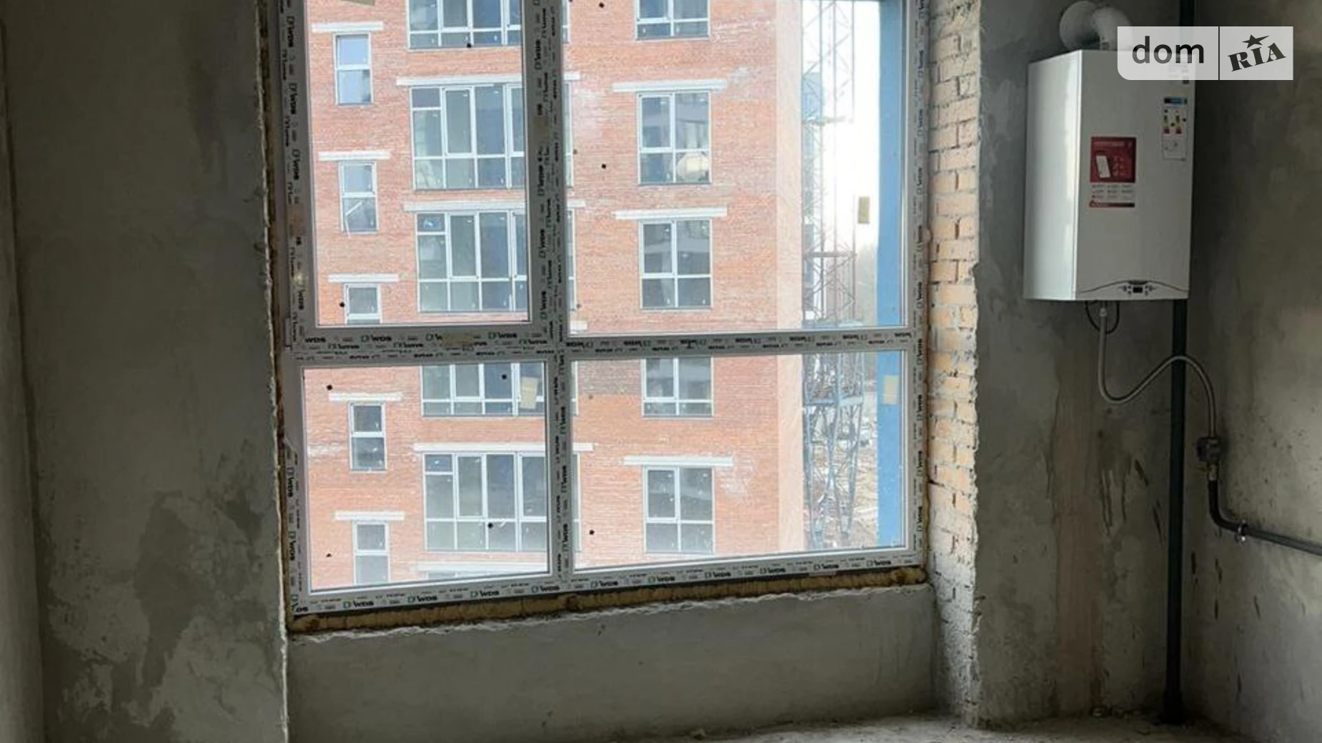 Продается 1-комнатная квартира 42.4 кв. м в Ивано-Франковске, ул. Довженко А., 27 - фото 3