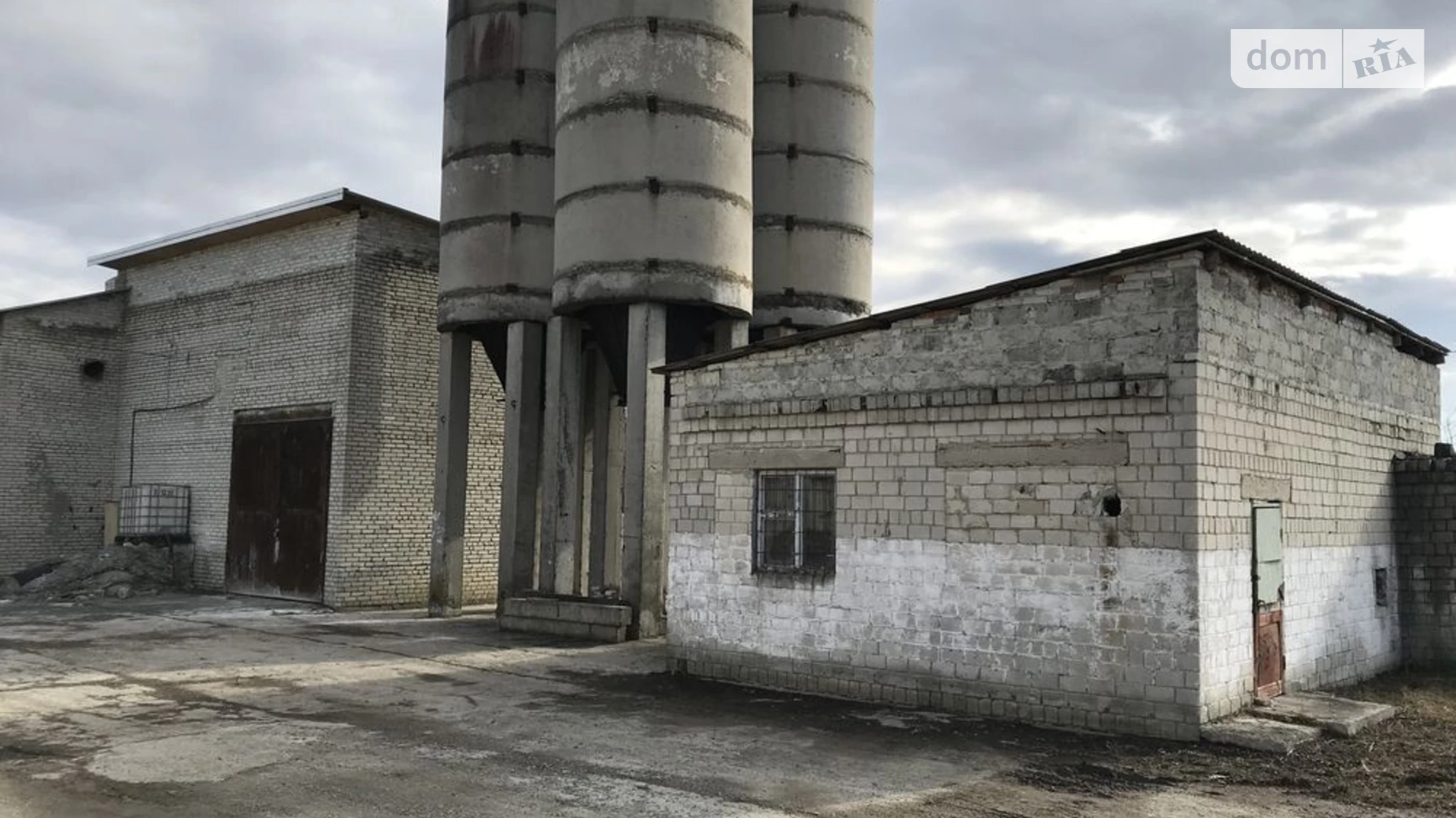 Продается объект сферы услуг 350 кв. м в 2-этажном здании, цена: 115000 $ - фото 4