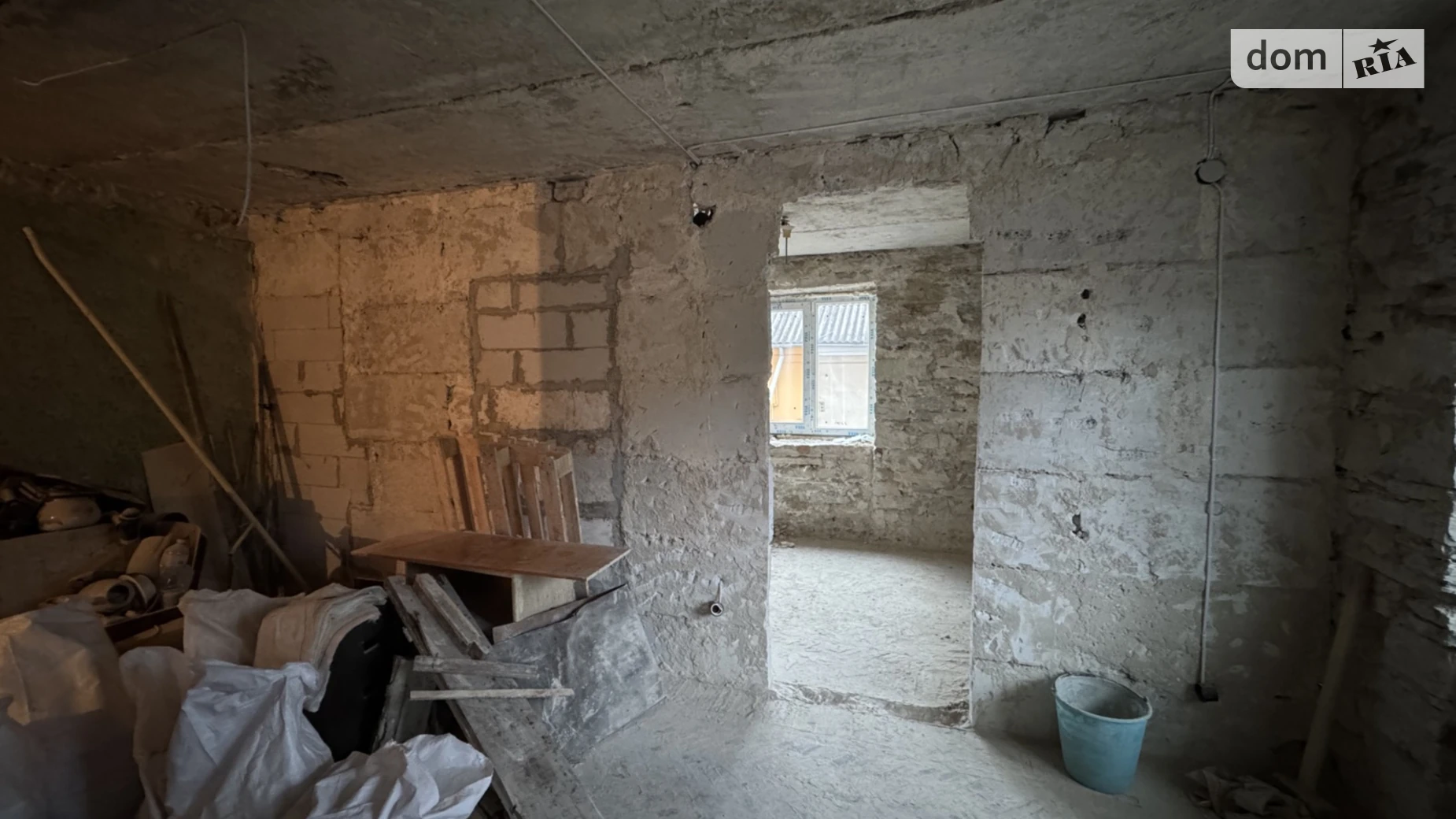 Продается 2-комнатная квартира 45 кв. м в Каменце-Подольском, ул. Героїв Небесної Сотні, 1 - фото 2