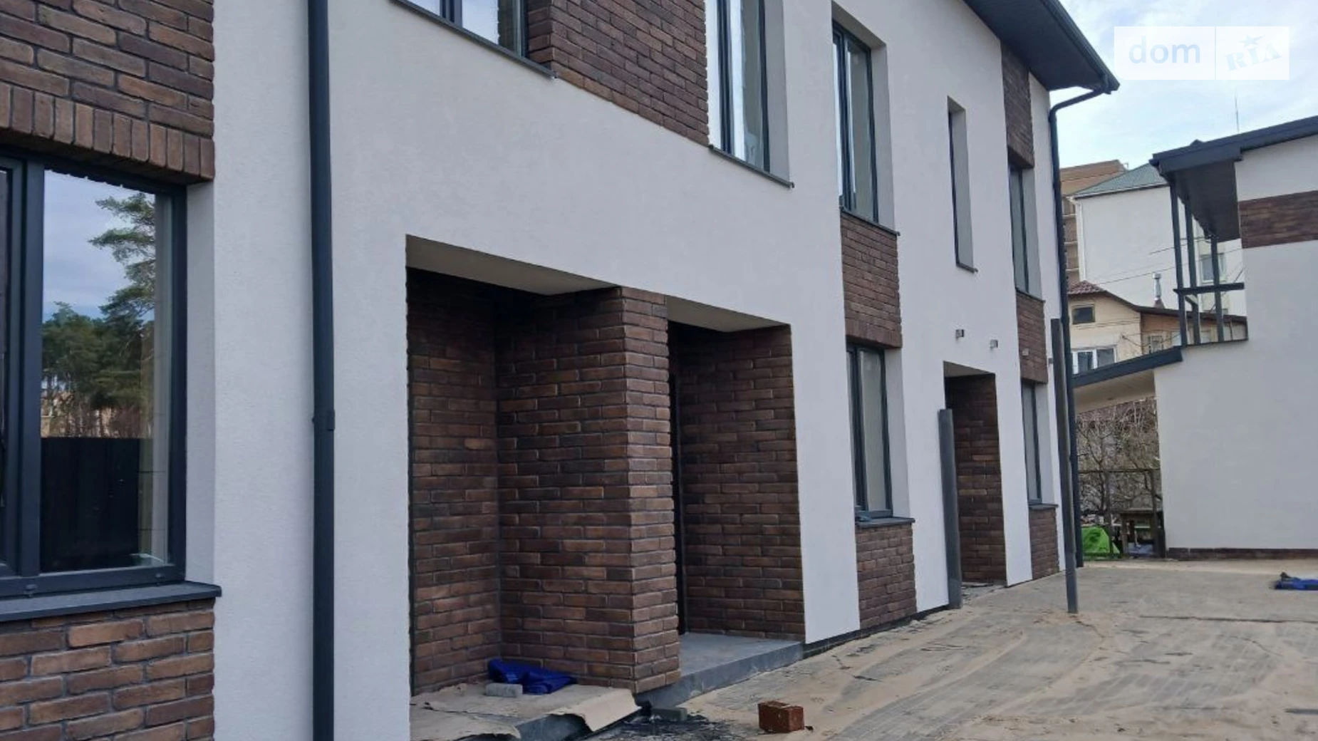 вул. Центральна Ірпінь, цена: 85990 $ - фото 4