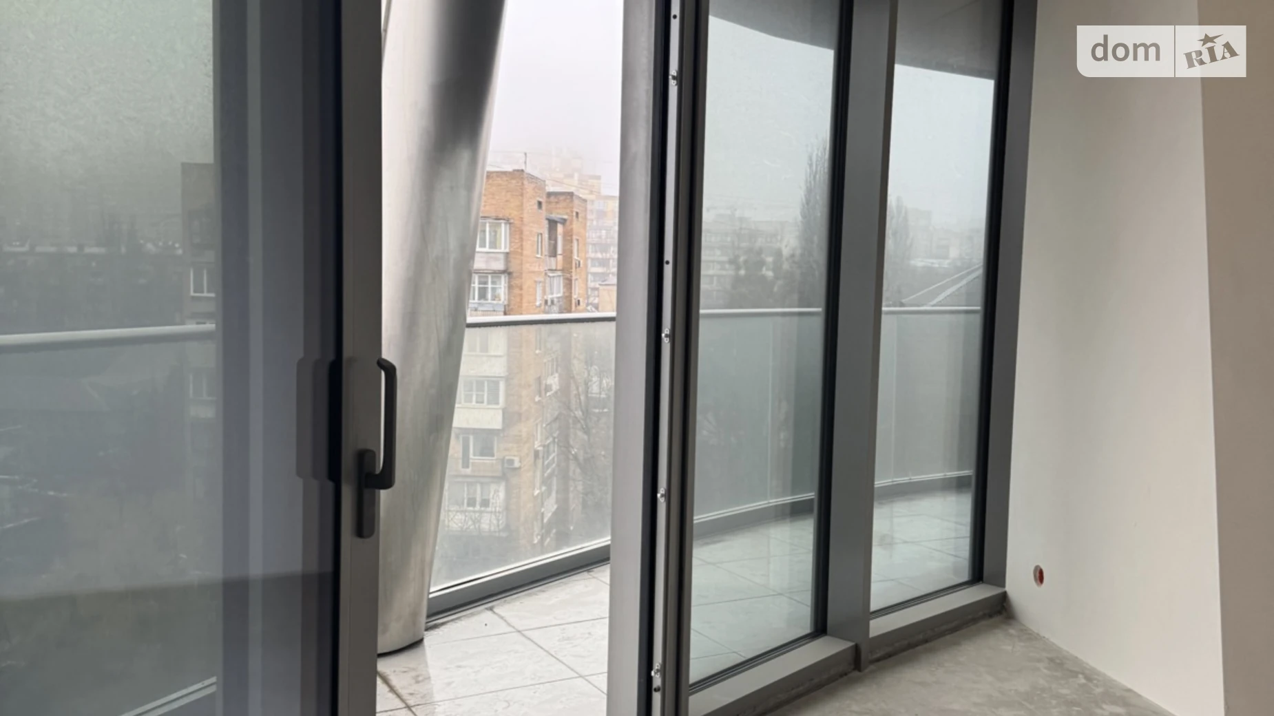 Продается 3-комнатная квартира 114 кв. м в Киеве, ул. Иоанна Павла II(Патриса Лумумбы), 12 - фото 2