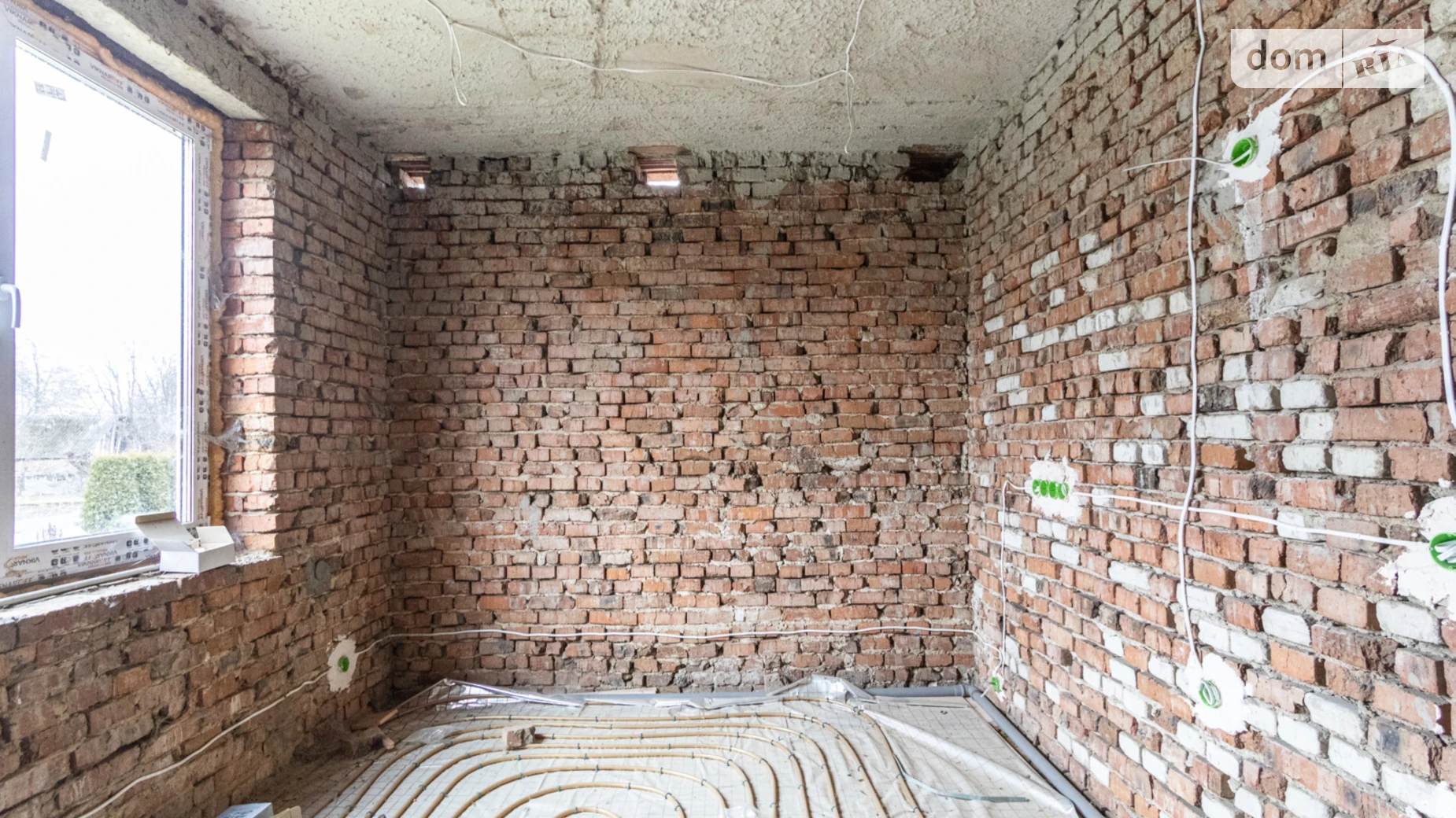 Продается дом на 3 этажа 205 кв. м с садом, цена: 62500 $ - фото 4