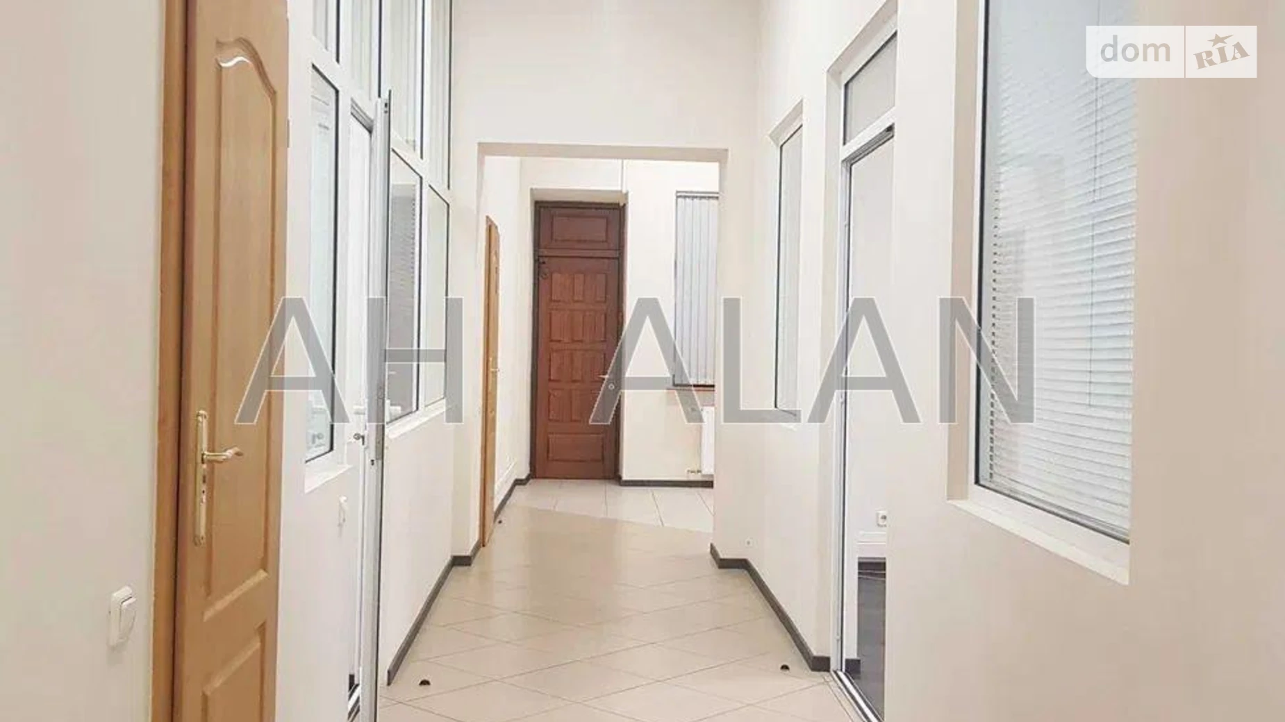 Сдается в аренду офис 190 кв. м в бизнес-центре, цена: 2500 $ - фото 3