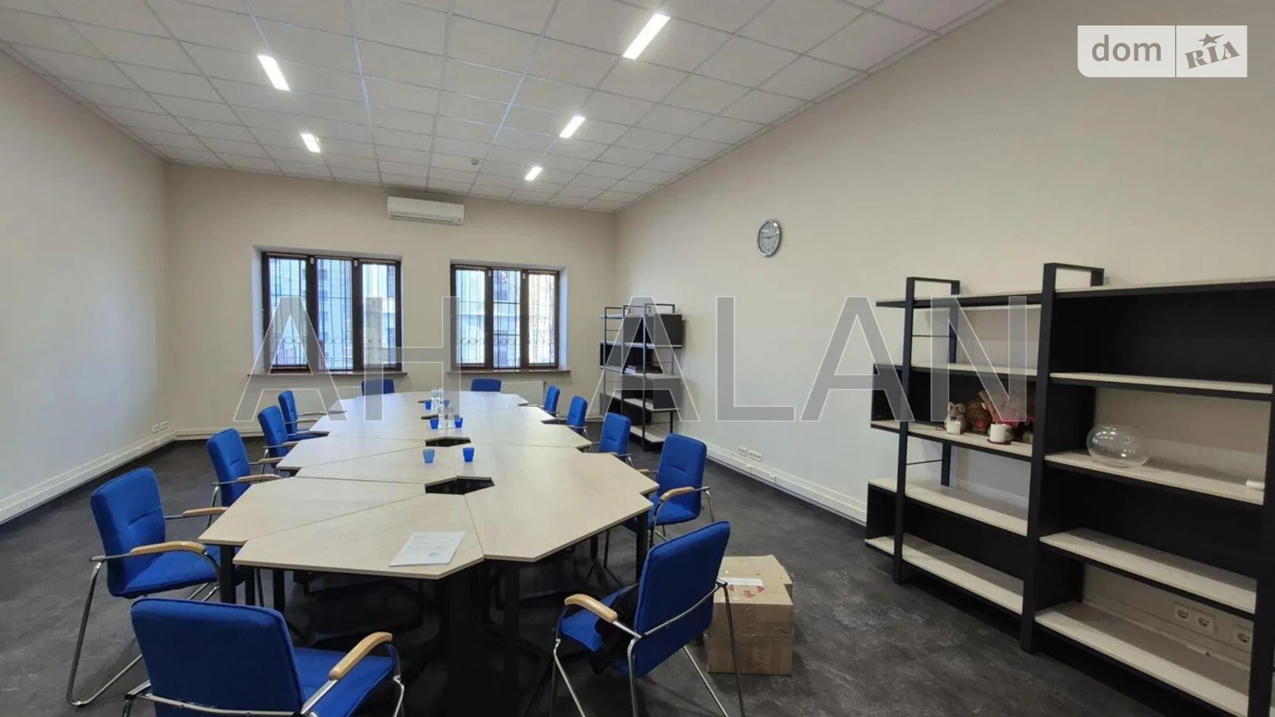 Сдается в аренду офис 190 кв. м в бизнес-центре, цена: 2500 $ - фото 4