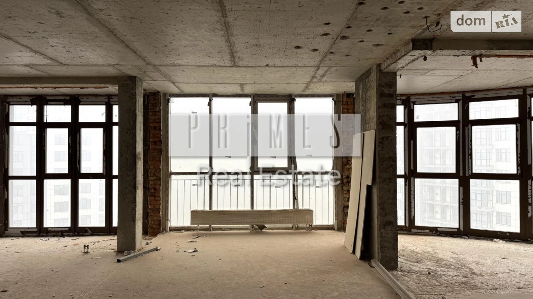 Продается 4-комнатная квартира 181.5 кв. м в Киеве, ул. Андрея Верхогляда(Драгомирова), 16 - фото 2