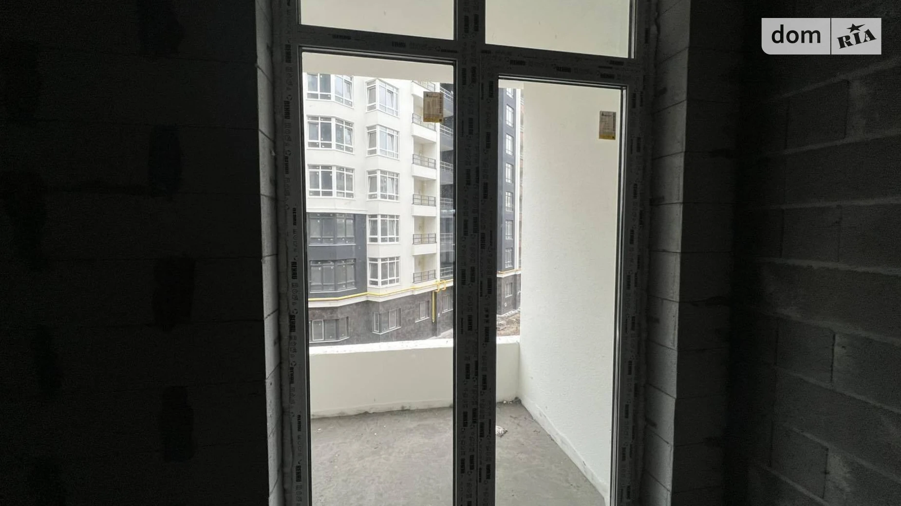 Продается 2-комнатная квартира 40.4 кв. м в Ирпене, ул. Ольги Кобылянской(Достоевского), 1В - фото 2