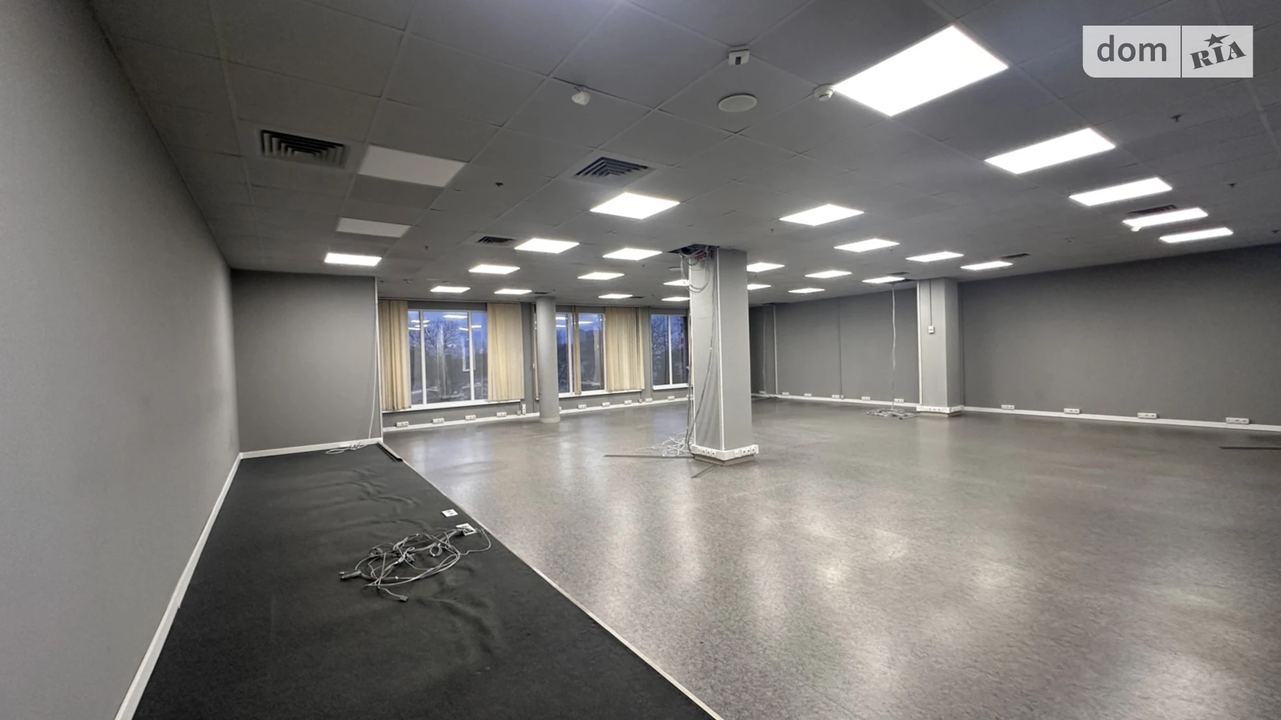 Сдается в аренду офис 575 кв. м в бизнес-центре, цена: 8625 $ - фото 3