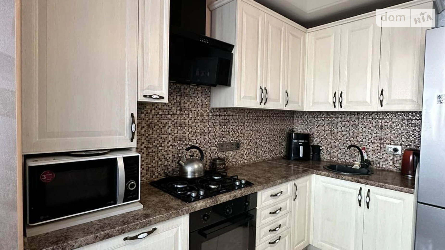 Продается 2-комнатная квартира 65 кв. м в Хмельницком, ул. Лесогриневецкая, 28/1 - фото 2