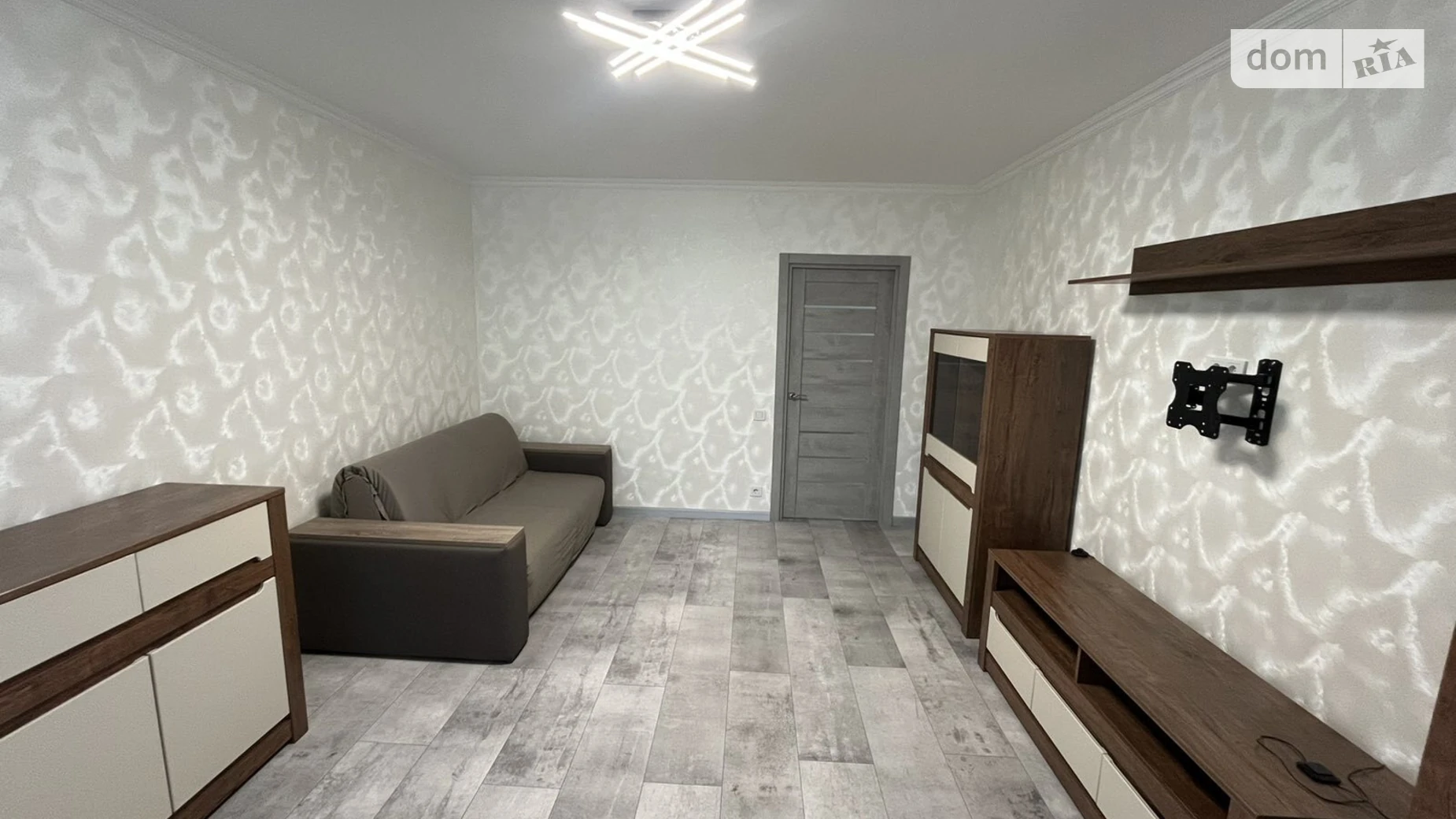 Продается 2-комнатная квартира 80 кв. м в Хмельницком, ул. Кармелюка, 3/3 - фото 5