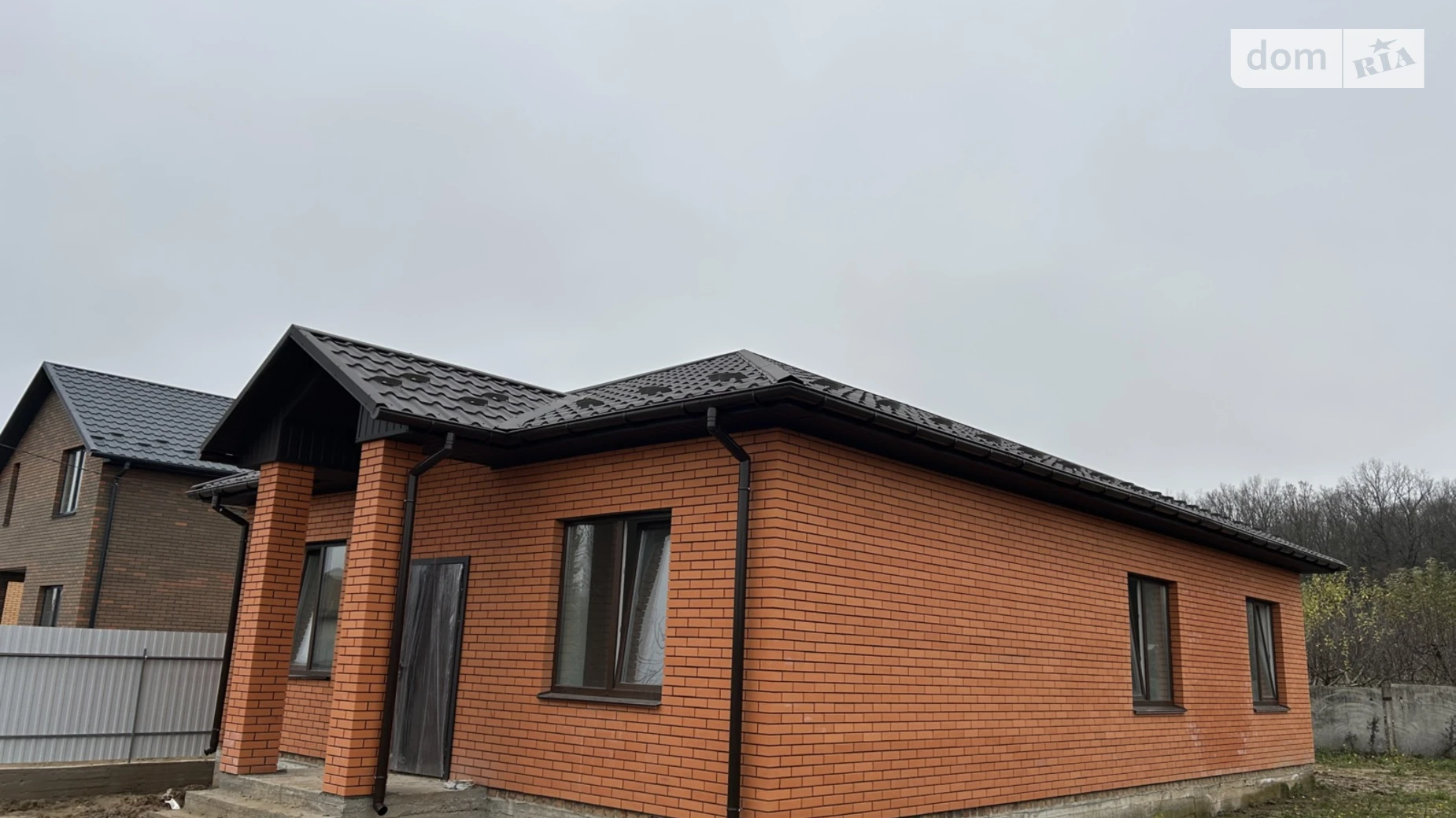 Продается одноэтажный дом 105 кв. м с беседкой, цена: 83000 $ - фото 2