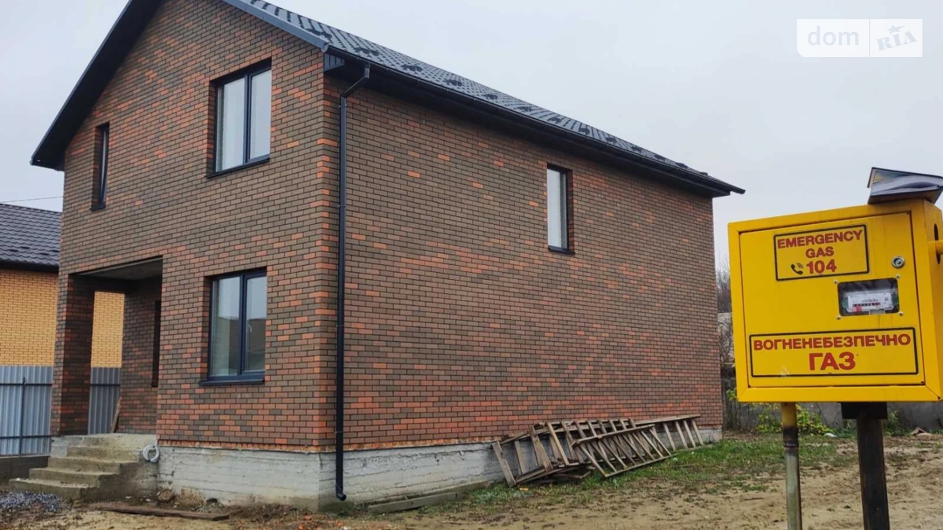 Продается дом на 2 этажа 120 кв. м с мансардой, цена: 85000 $ - фото 2