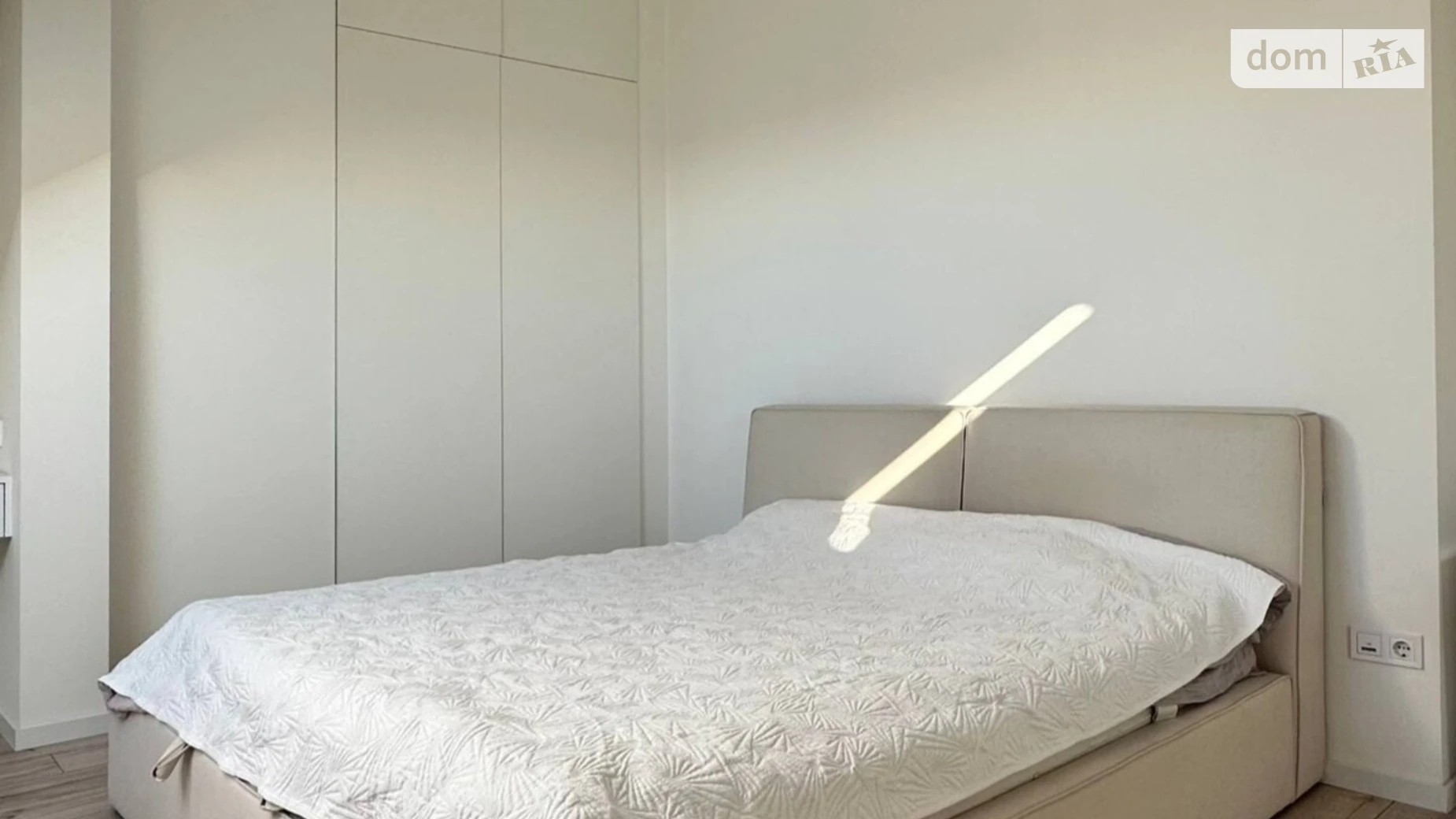 Продается 1-комнатная квартира 76.3 кв. м в Львове, ул. Стрыйская, 111Г - фото 3