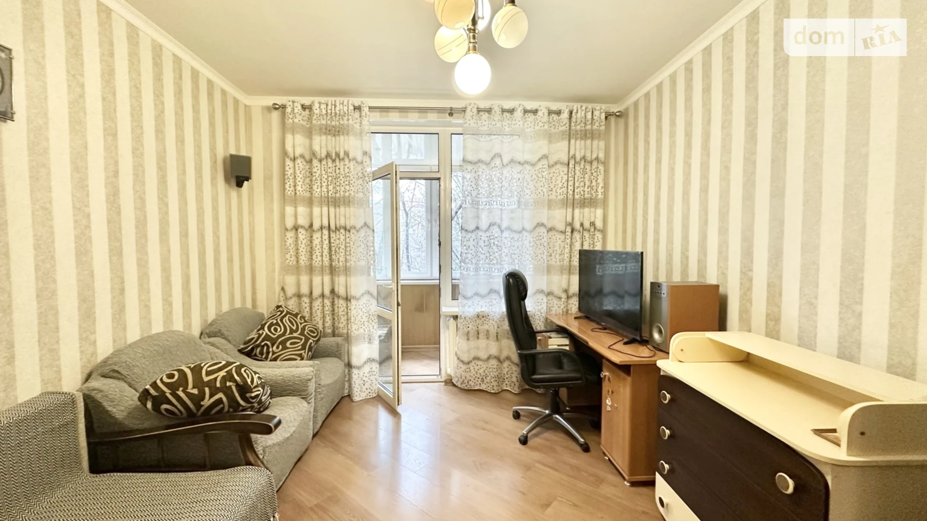 3-комнатная квартира 74 кв. м в Запорожье, ул. Независимой Украины - фото 5
