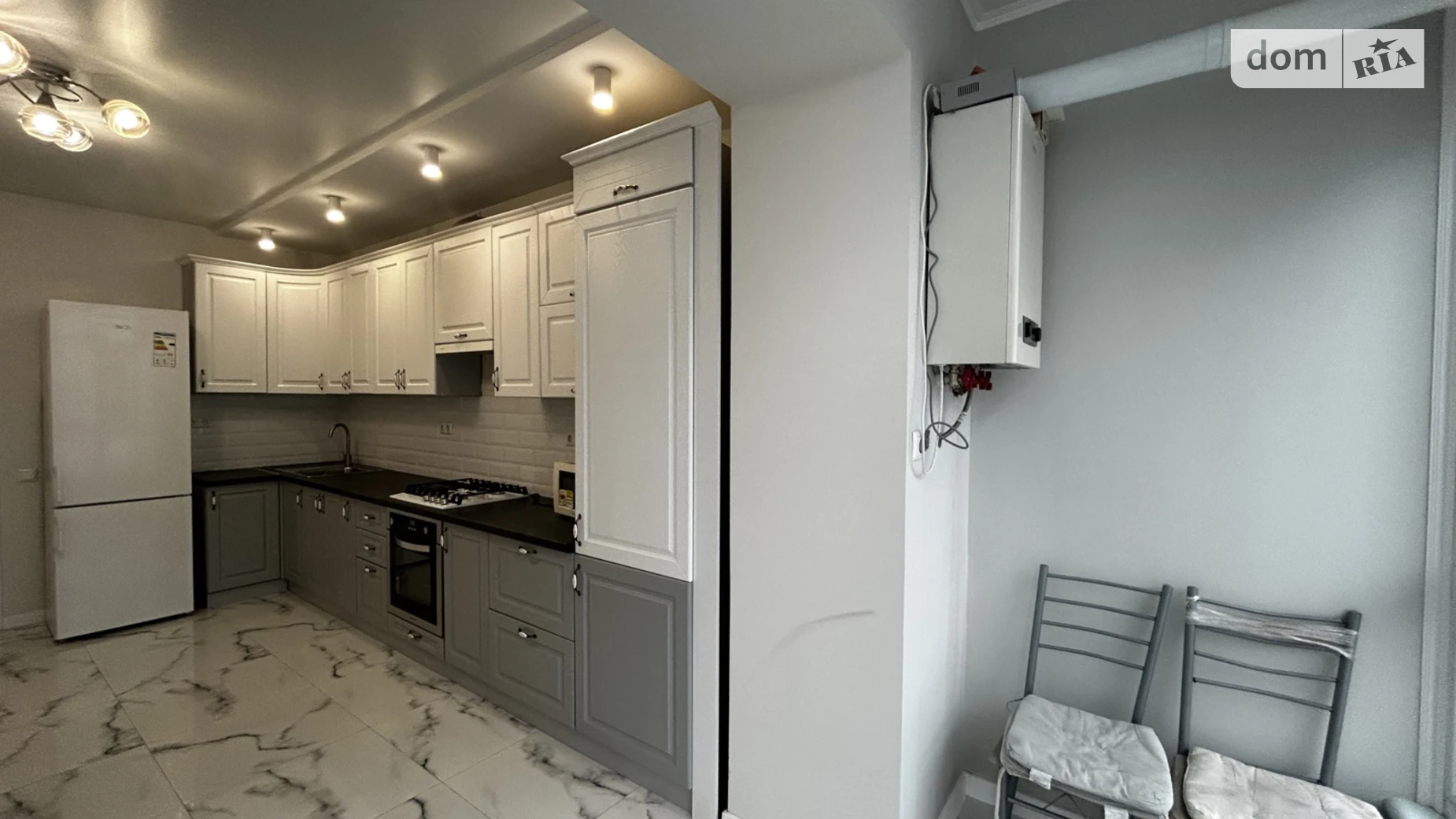 Продається 1-кімнатна квартира 45 кв. м у Івано-Франківську, вул. Височана Семена, 18 - фото 3