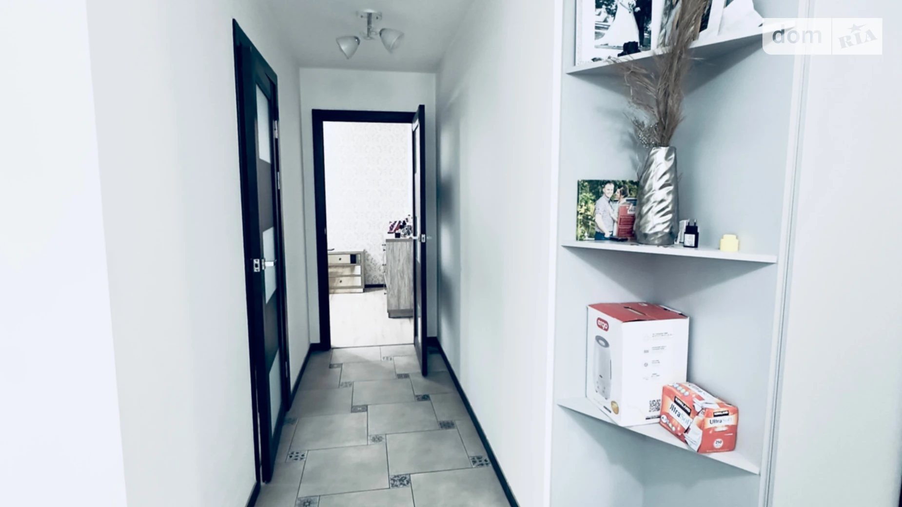 Продается 2-комнатная квартира 52 кв. м в Черновцах, ул. Главная, 191 - фото 2