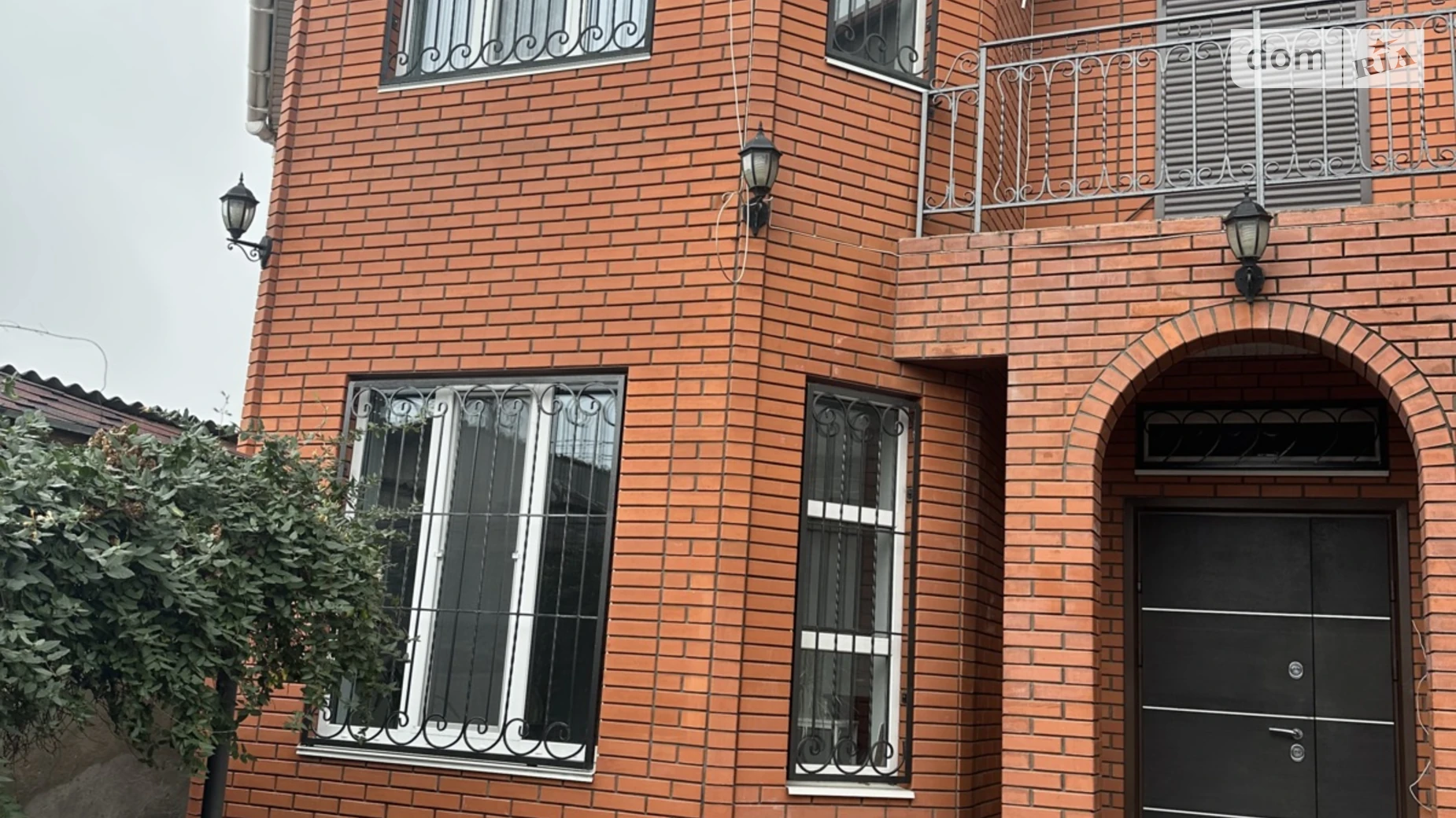 Продается дом на 2 этажа 165 кв. м с верандой, цена: 160000 $ - фото 3