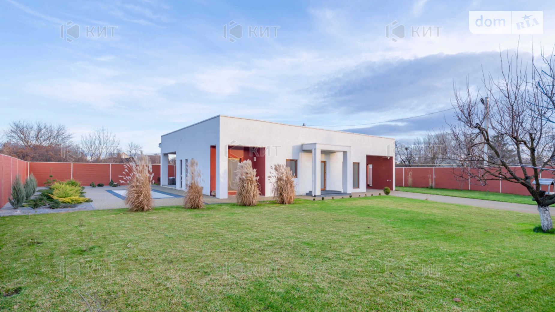 Продается одноэтажный дом 110 кв. м с верандой, цена: 210000 $ - фото 3