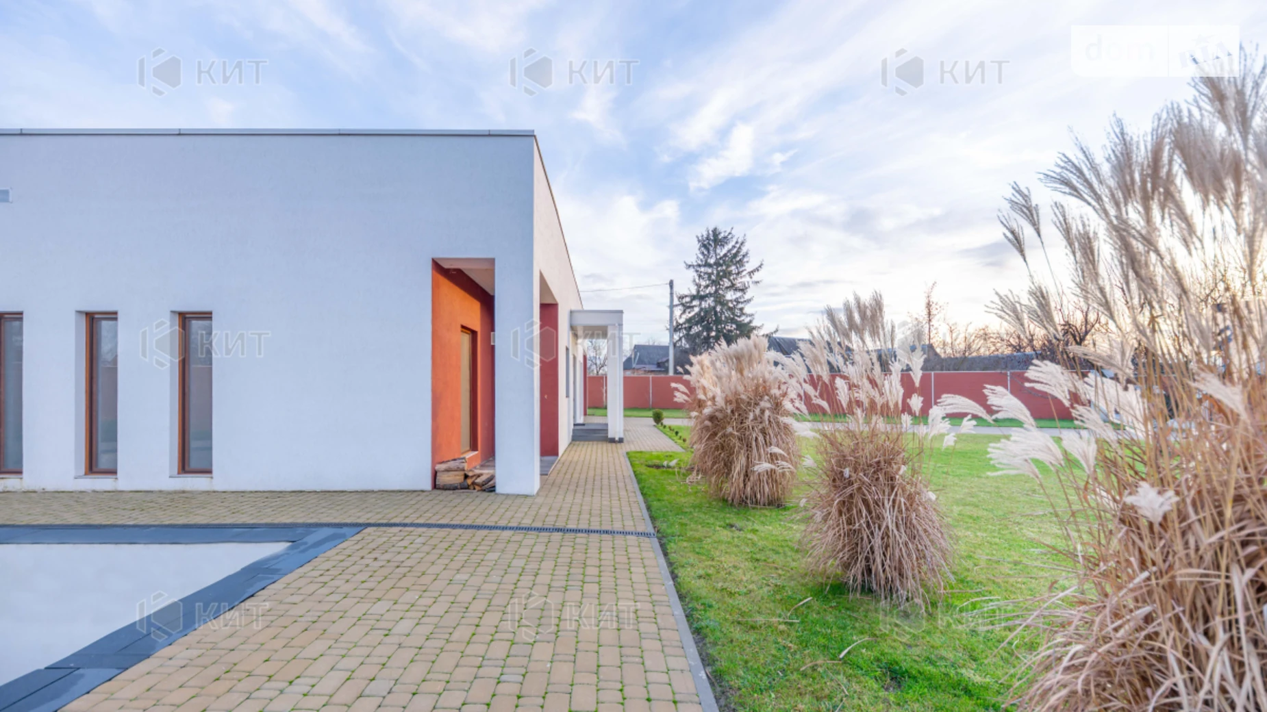 Продается одноэтажный дом 110 кв. м с верандой, цена: 210000 $ - фото 5