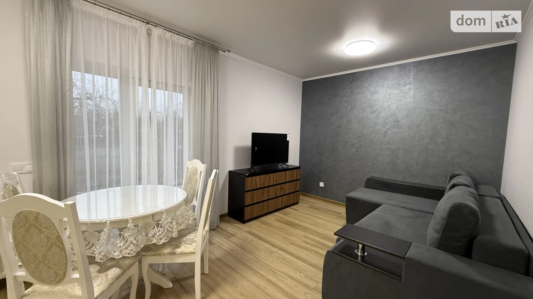 Сдается в аренду дом на 2 этажа 100 кв. м с мансардой, цена: 1200 $ - фото 2