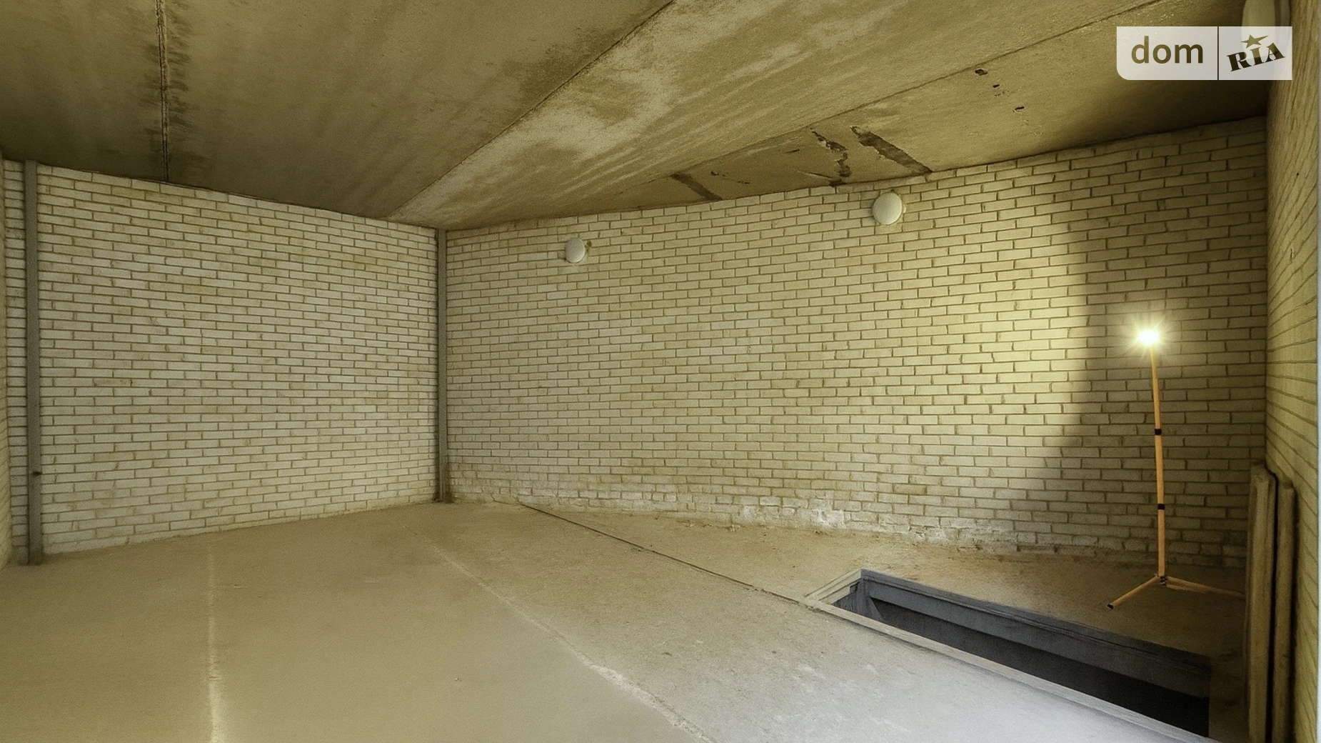 ул. Новомостицкая Подольский Киев, цена: 23520 € - фото 3