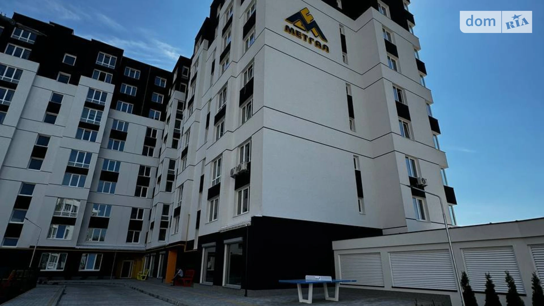 Продается 2-комнатная квартира 62 кв. м в Львове, ул. Миклеша Карла, 19 - фото 2