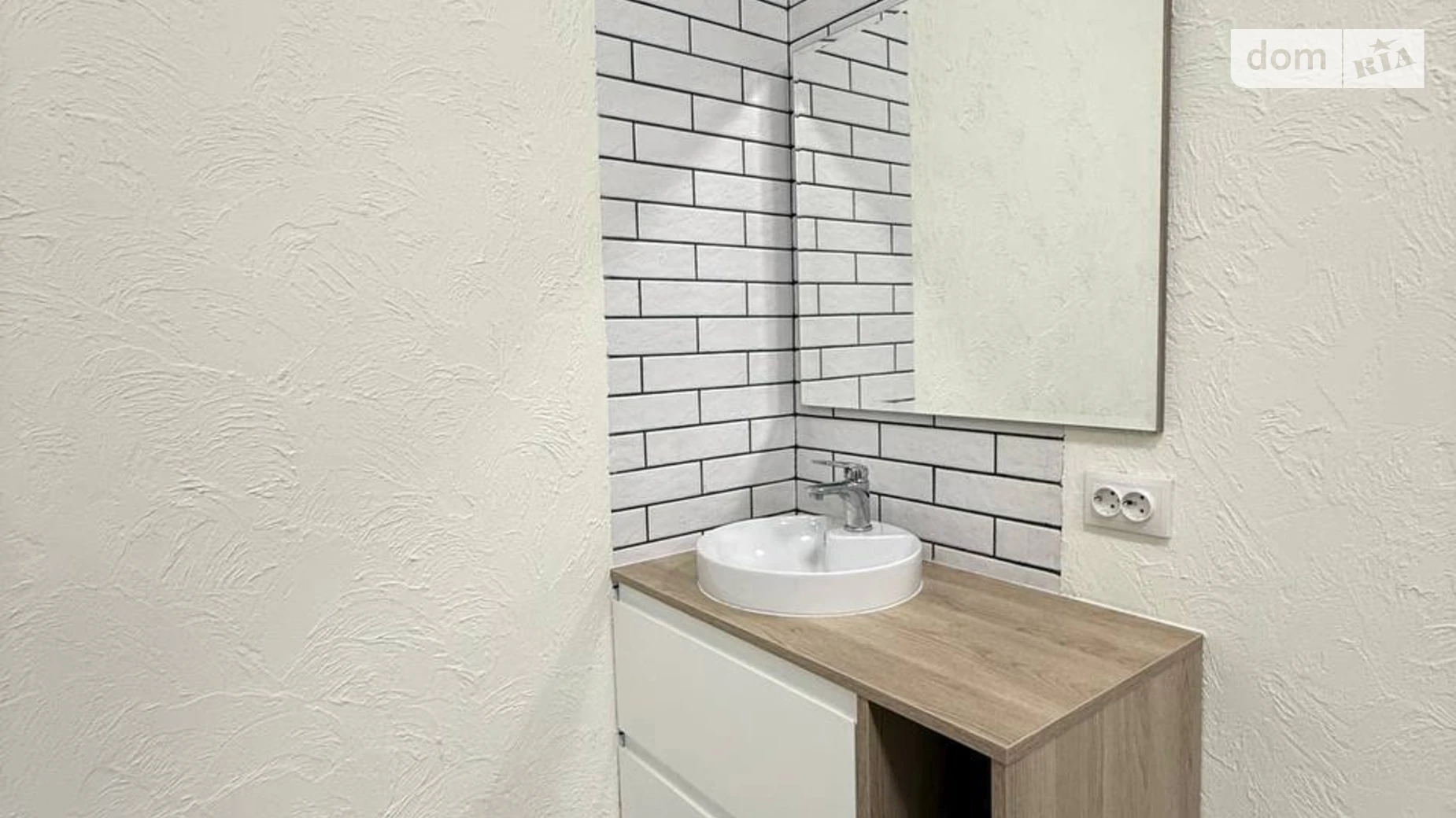 Сдается в аренду офис 29 кв. м в бизнес-центре, цена: 8000 грн - фото 2