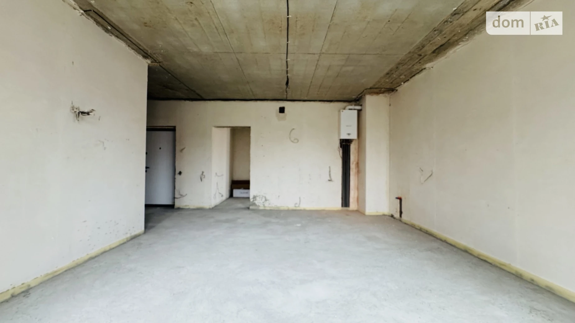 Продается 1-комнатная квартира 63.3 кв. м в Черновцах, ул. Дмитрия Ковалева(Минина Кузьмы), 14 - фото 2