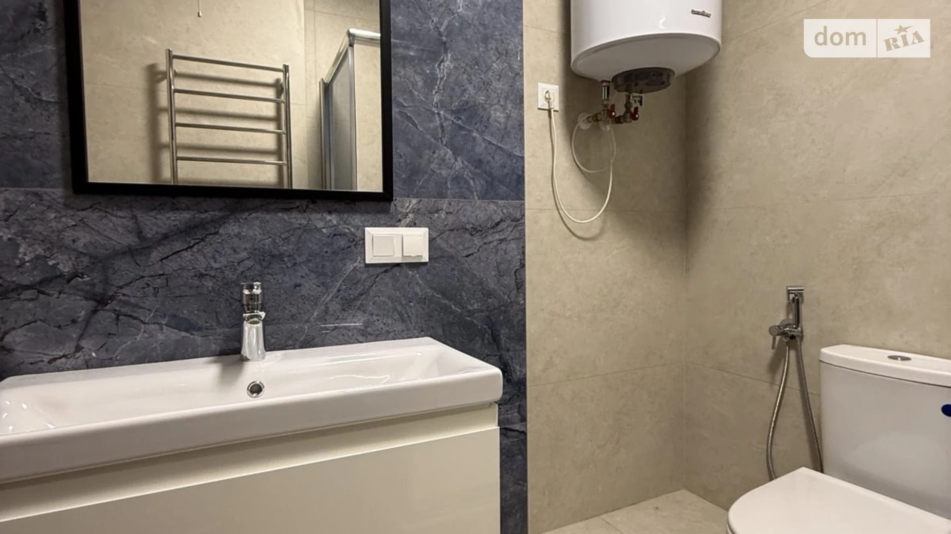 Продается 1-комнатная квартира 45.2 кв. м в Ровно, ул. Соборная, 16 - фото 5