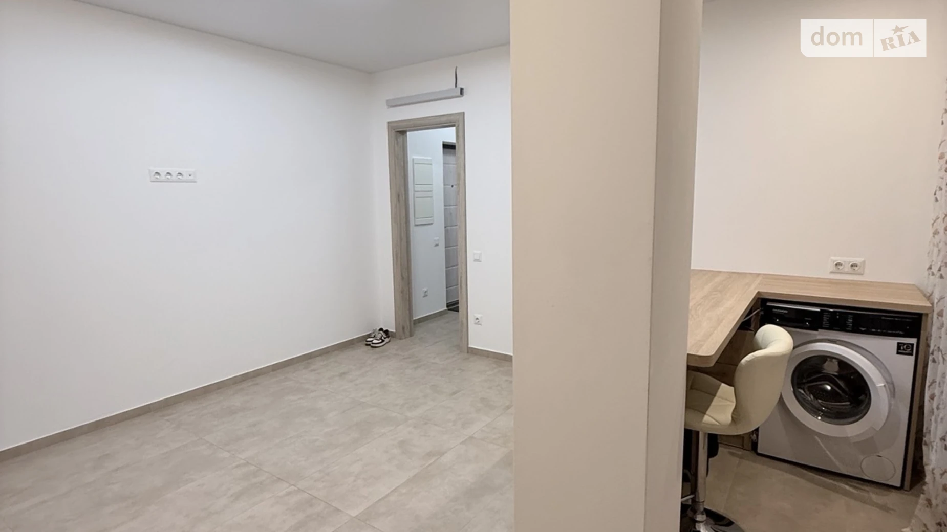 Продается 1-комнатная квартира 46 кв. м в Ровно, ул. Соборная, 16 - фото 3