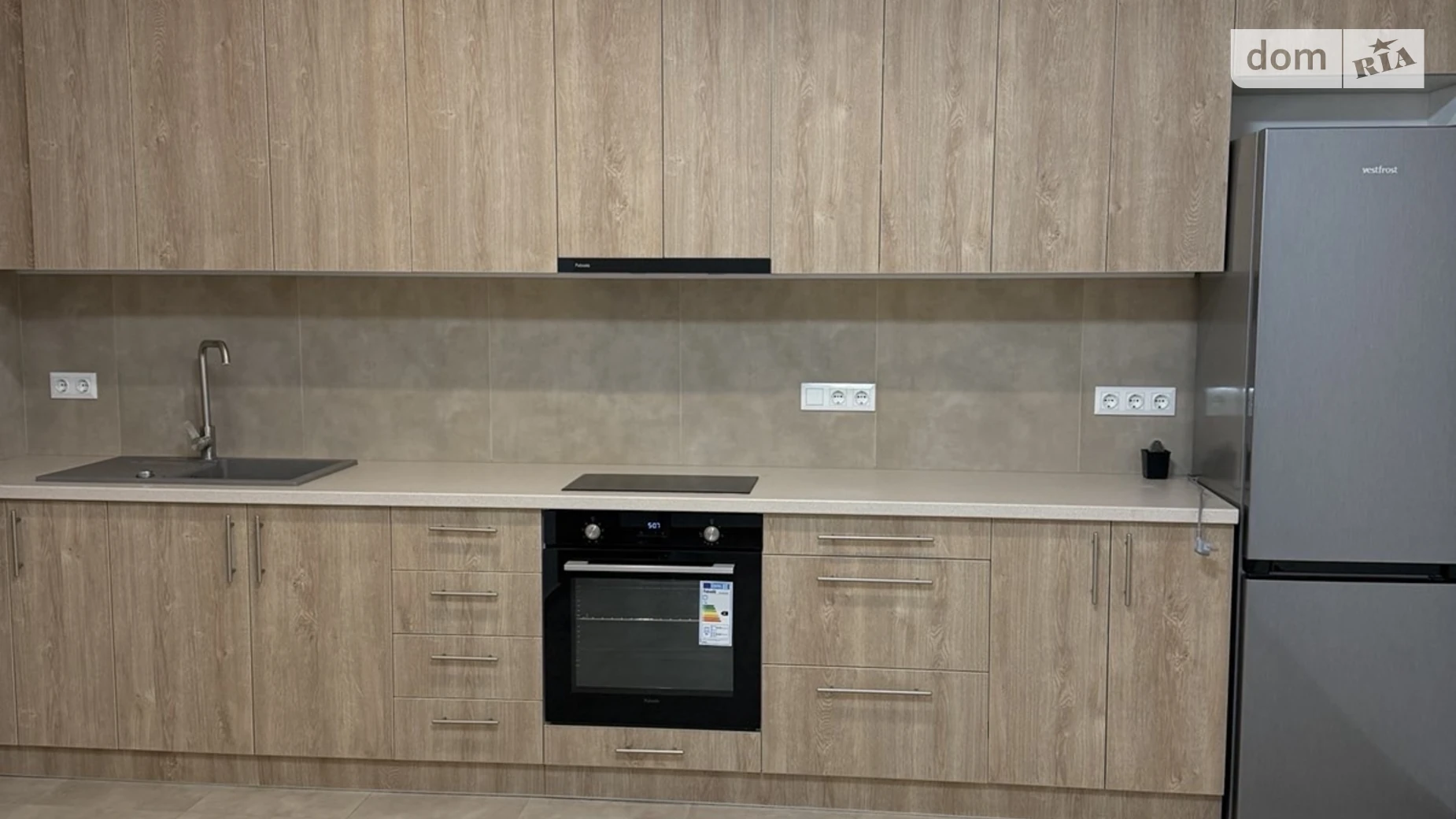 Продается 1-комнатная квартира 46 кв. м в Ровно, ул. Соборная, 16 - фото 4