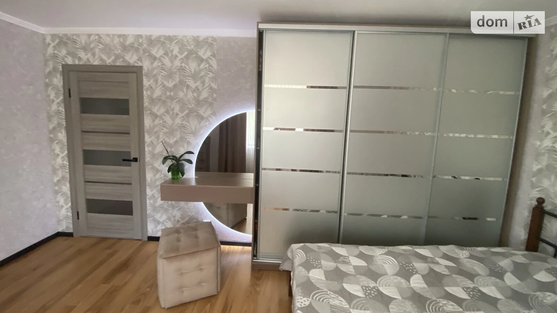 Сдается в аренду 1-комнатная квартира 55 кв. м в Виннице, ул. Зодчих, 15 - фото 3