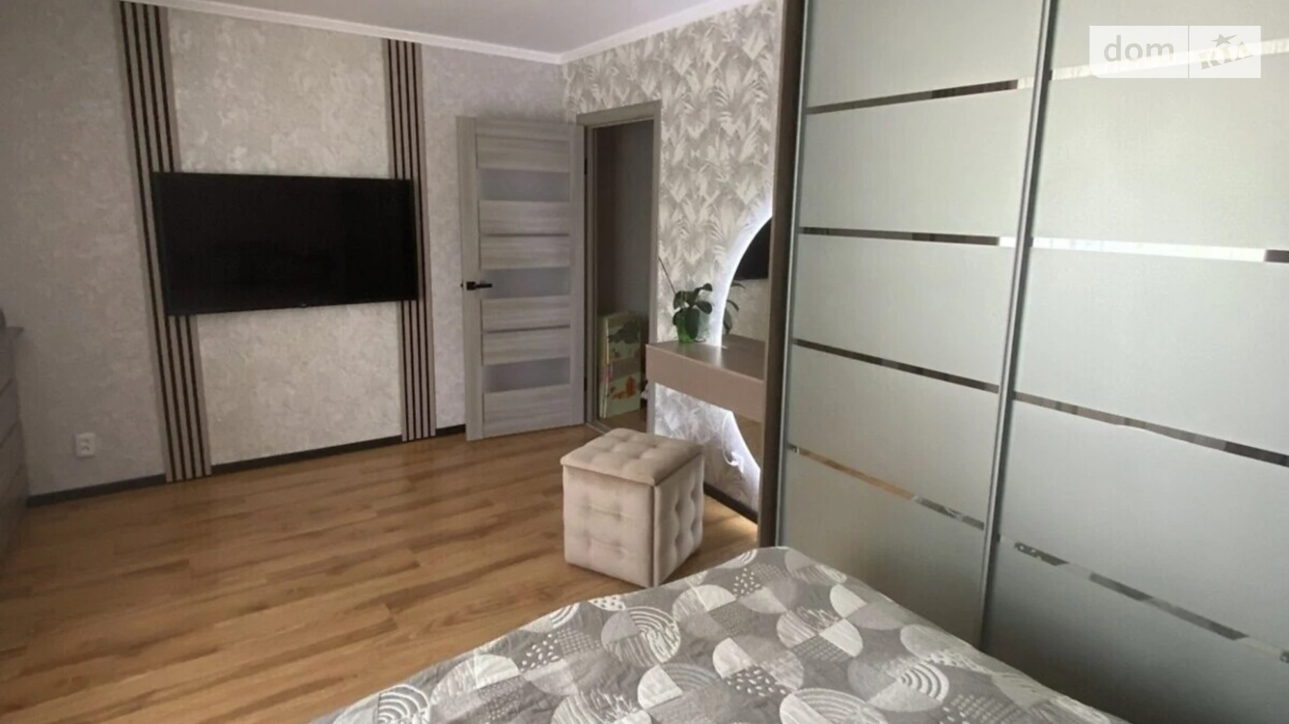 Сдается в аренду 1-комнатная квартира 55 кв. м в Виннице, ул. Зодчих, 15 - фото 2