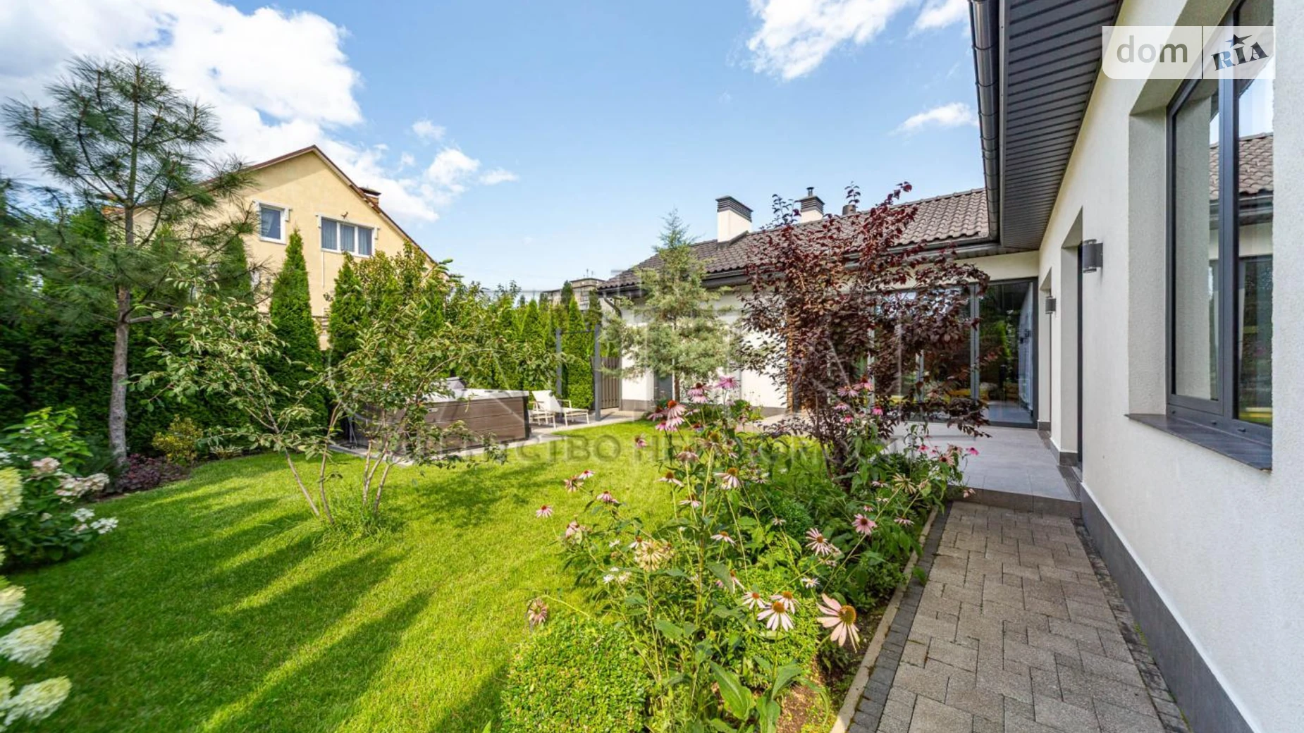 Продается одноэтажный дом 193.4 кв. м с садом, цена: 1000000 $ - фото 3