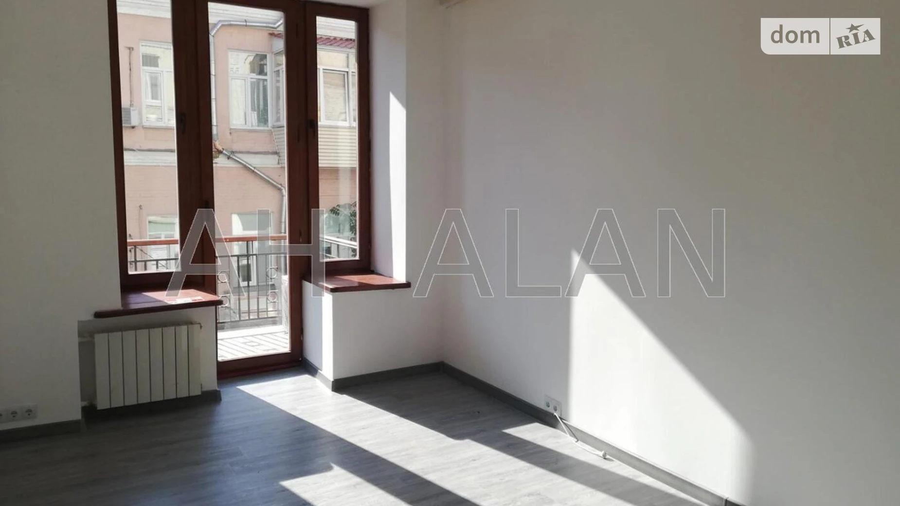 Сдается в аренду офис 102 кв. м в бизнес-центре, цена: 1300 $ - фото 2