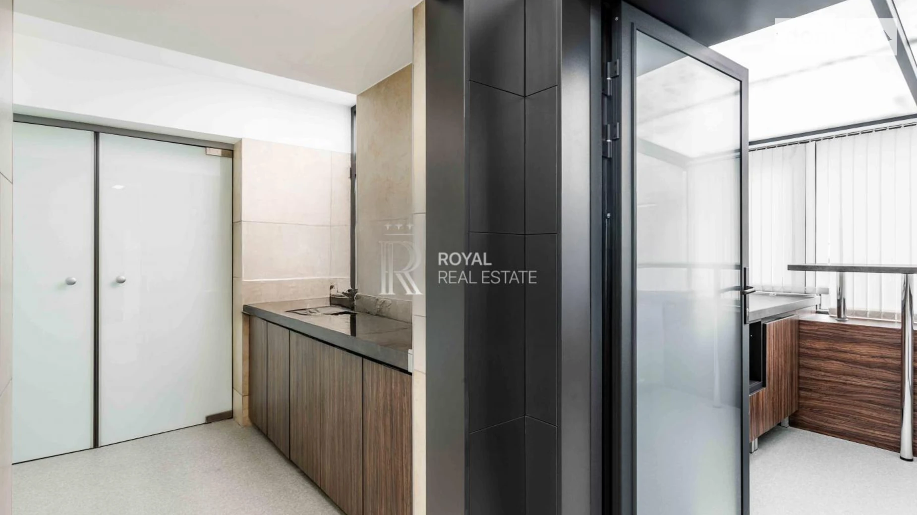 Сдается в аренду офис 86 кв. м в бизнес-центре, цена: 1600 $ - фото 4