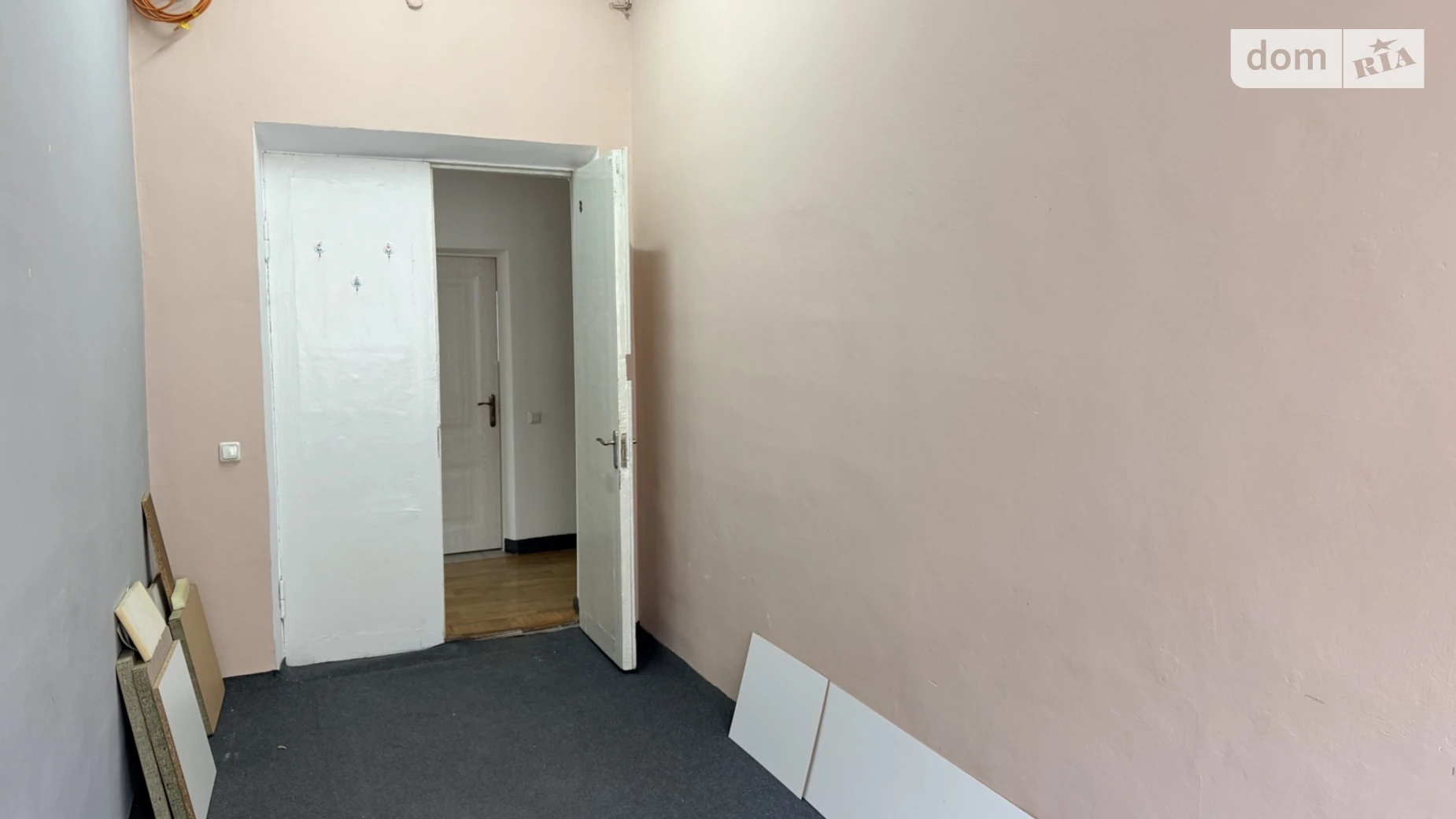 Сдается в аренду офис 13 кв. м в бизнес-центре, цена: 3250 грн - фото 3