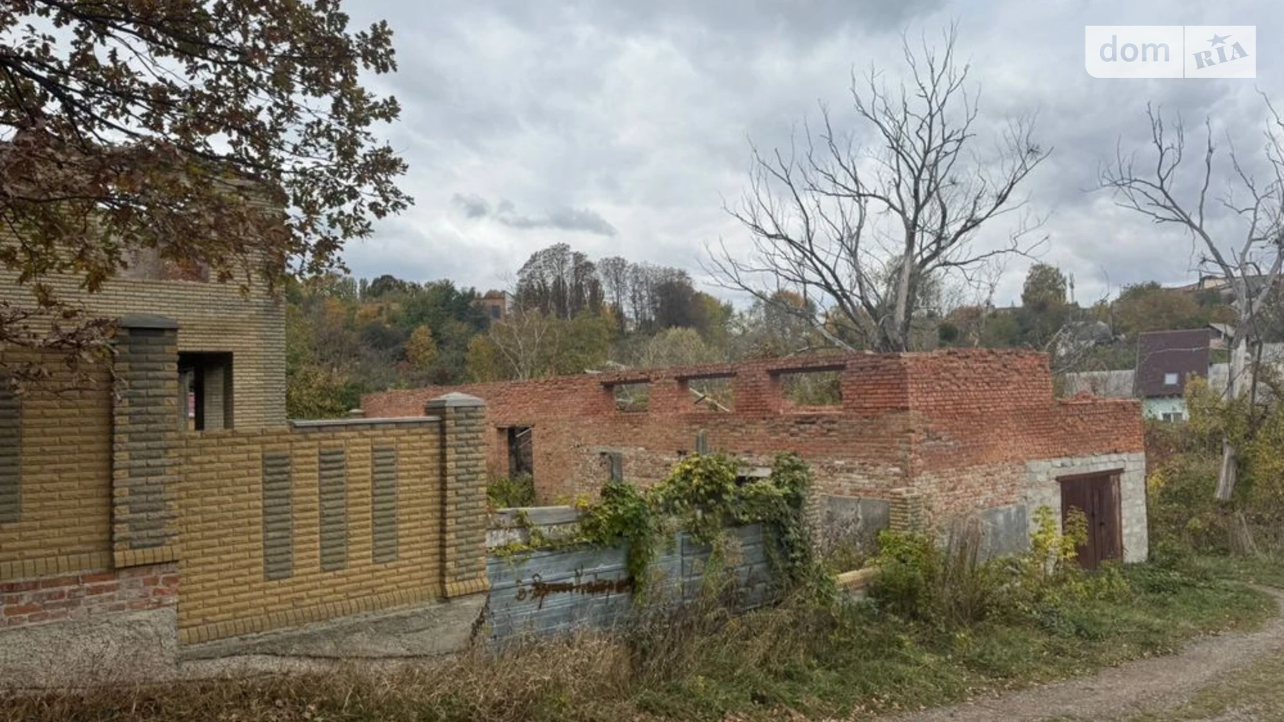 Продается дом на 2 этажа 200 кв. м с мансардой, цена: 49500 $ - фото 3