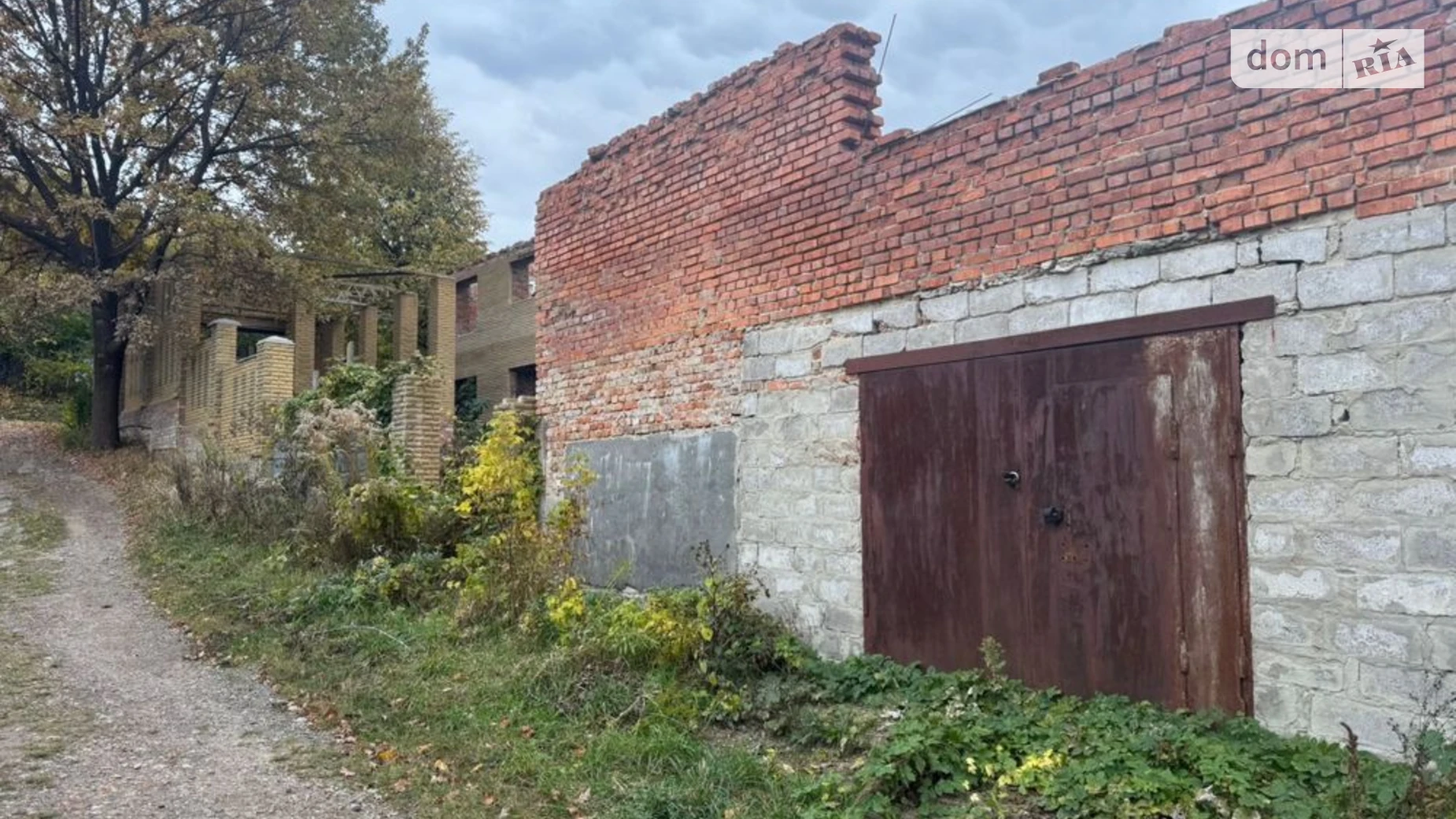 Продается дом на 2 этажа 200 кв. м с мансардой, цена: 49500 $ - фото 5