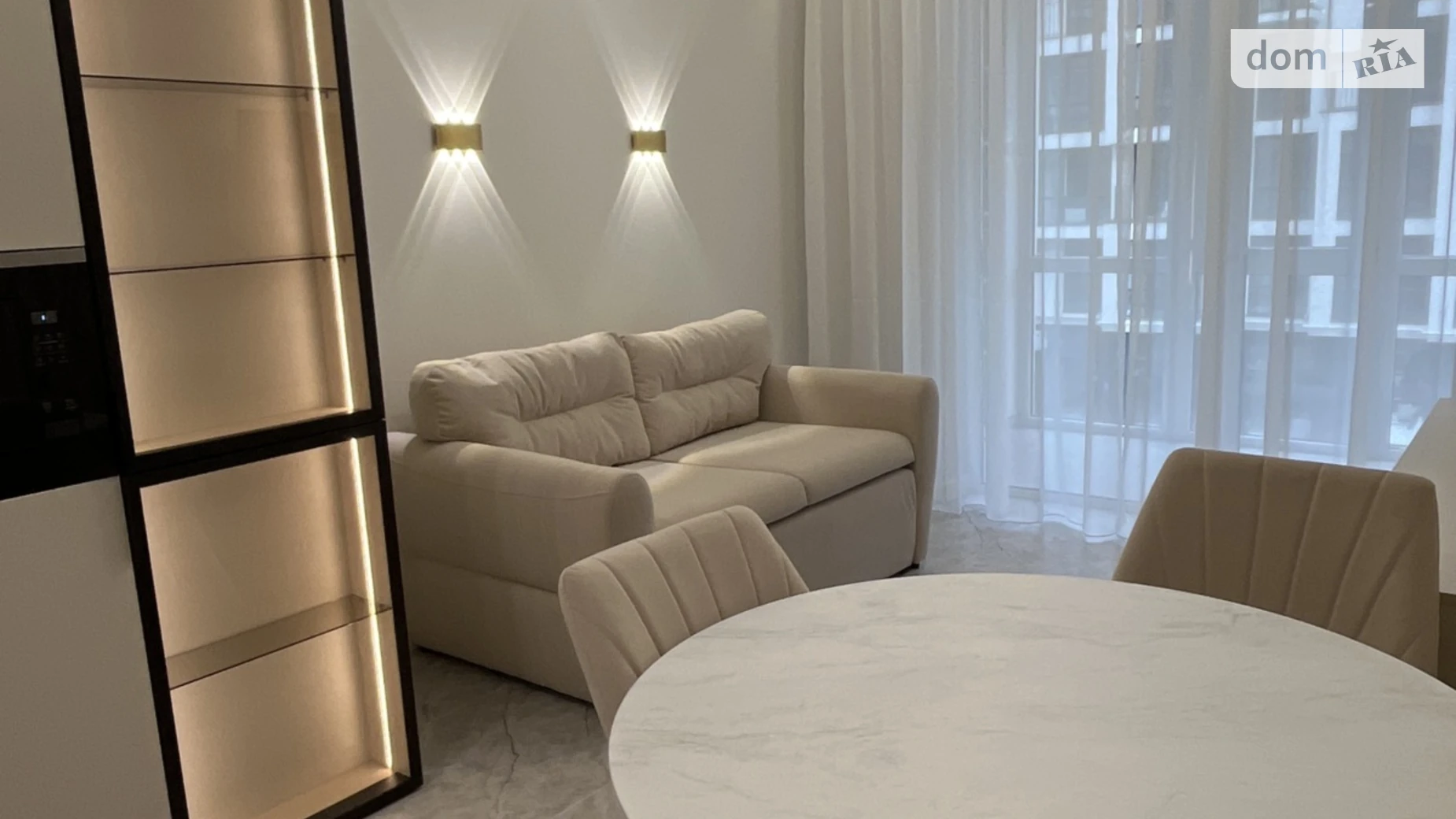 Сдается в аренду 1-комнатная квартира 46 кв. м в Ужгороде, ул. Балог Клары, 8 - фото 2