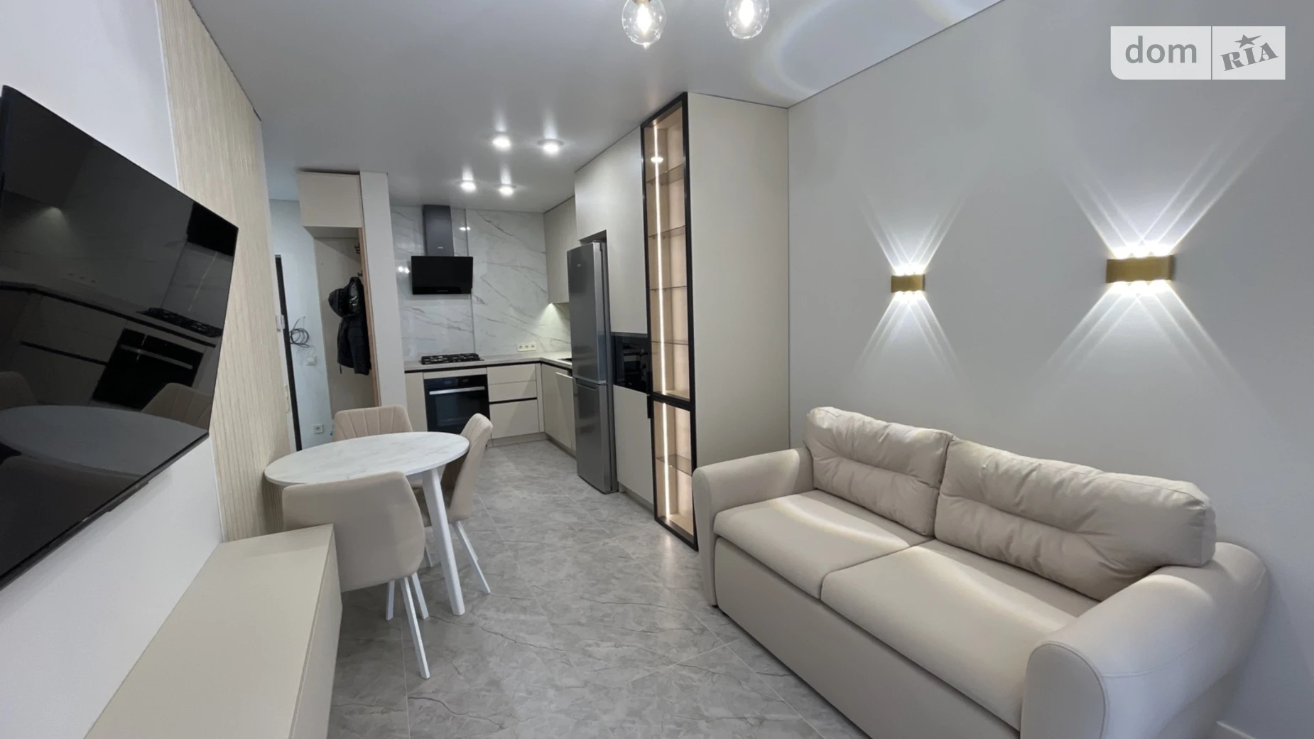 Сдается в аренду 1-комнатная квартира 46 кв. м в Ужгороде, ул. Балог Клары, 8 - фото 5