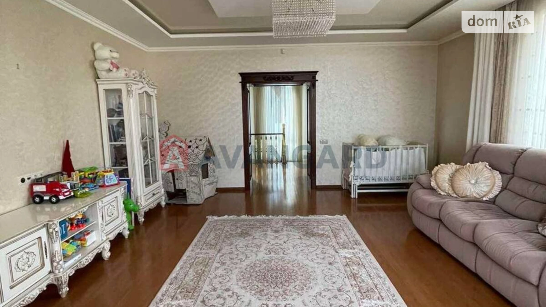 Продается дом на 3 этажа 360 кв. м с мансардой, цена: 280000 $ - фото 2