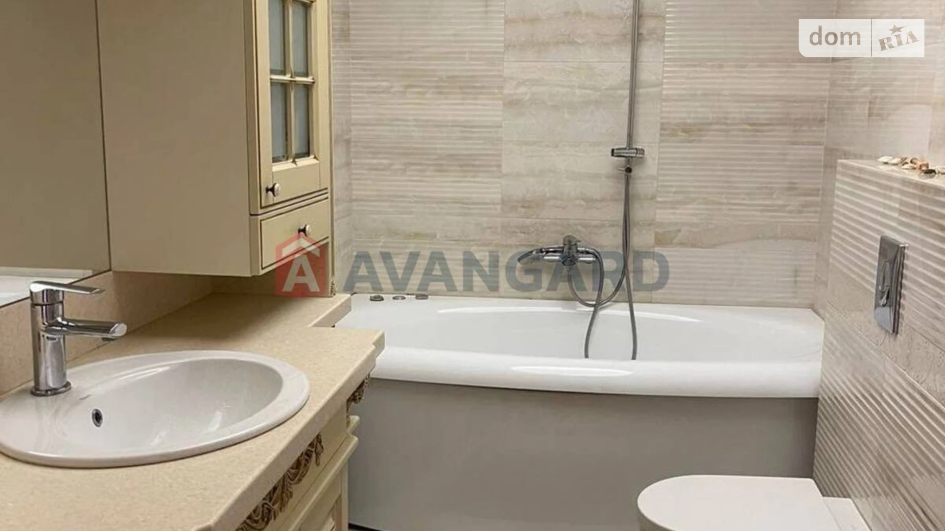 Продается дом на 3 этажа 360 кв. м с мансардой, цена: 280000 $ - фото 3