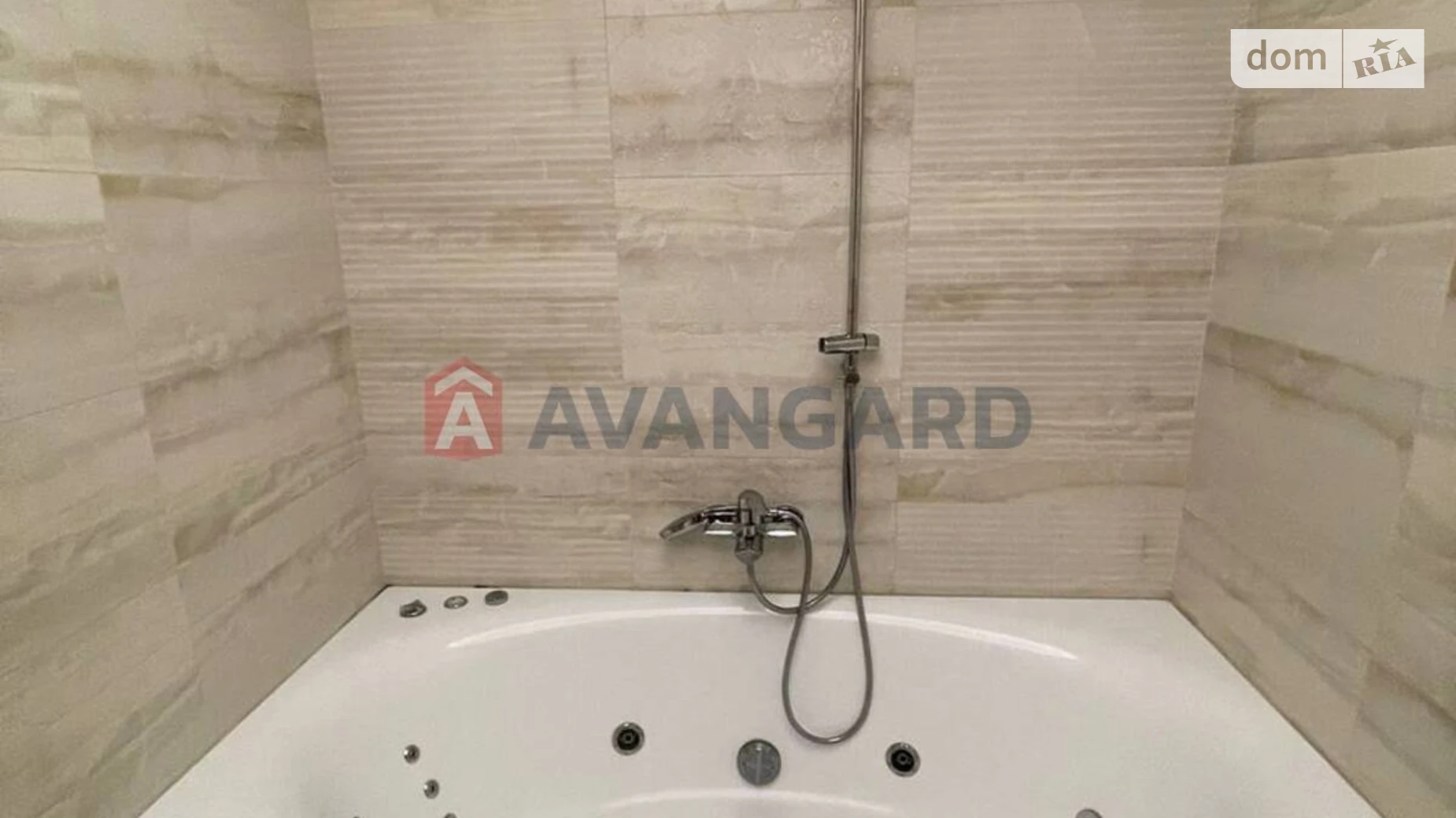 Продается дом на 3 этажа 360 кв. м с мансардой, цена: 280000 $ - фото 4