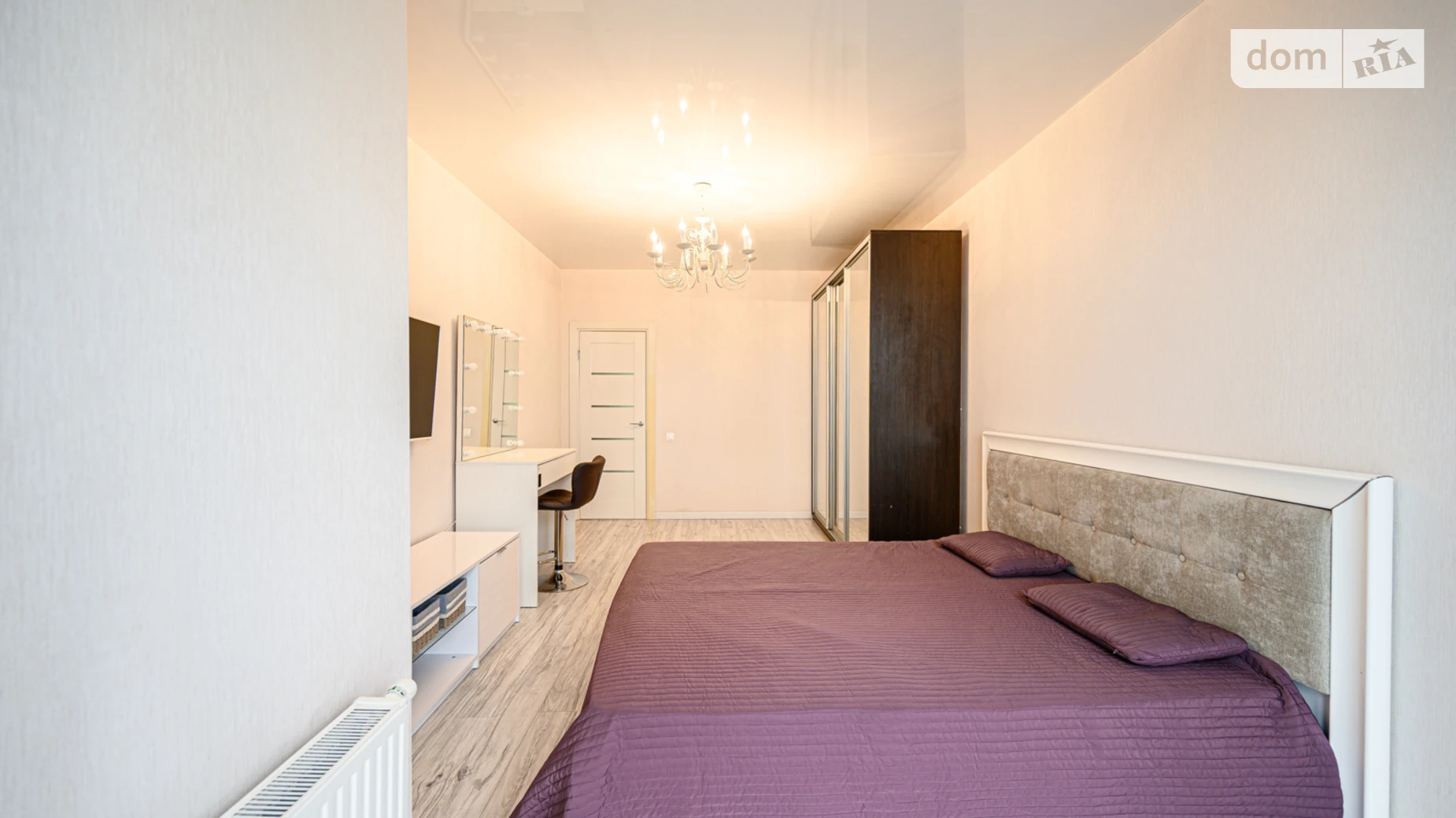 Продается 1-комнатная квартира 50 кв. м в Киеве, ул. Драгоманова, 2Б - фото 5