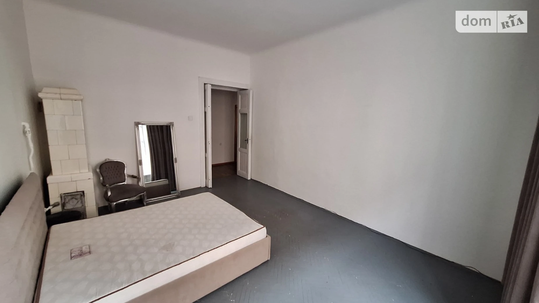 Продается 4-комнатная квартира 120 кв. м в Черновцах, ул. Доброго Александра, 7 - фото 5