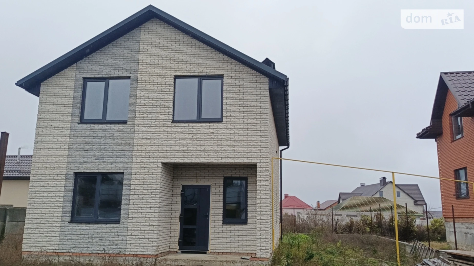 Продается дом на 2 этажа 115 кв. м с гаражом, цена: 92000 $ - фото 3