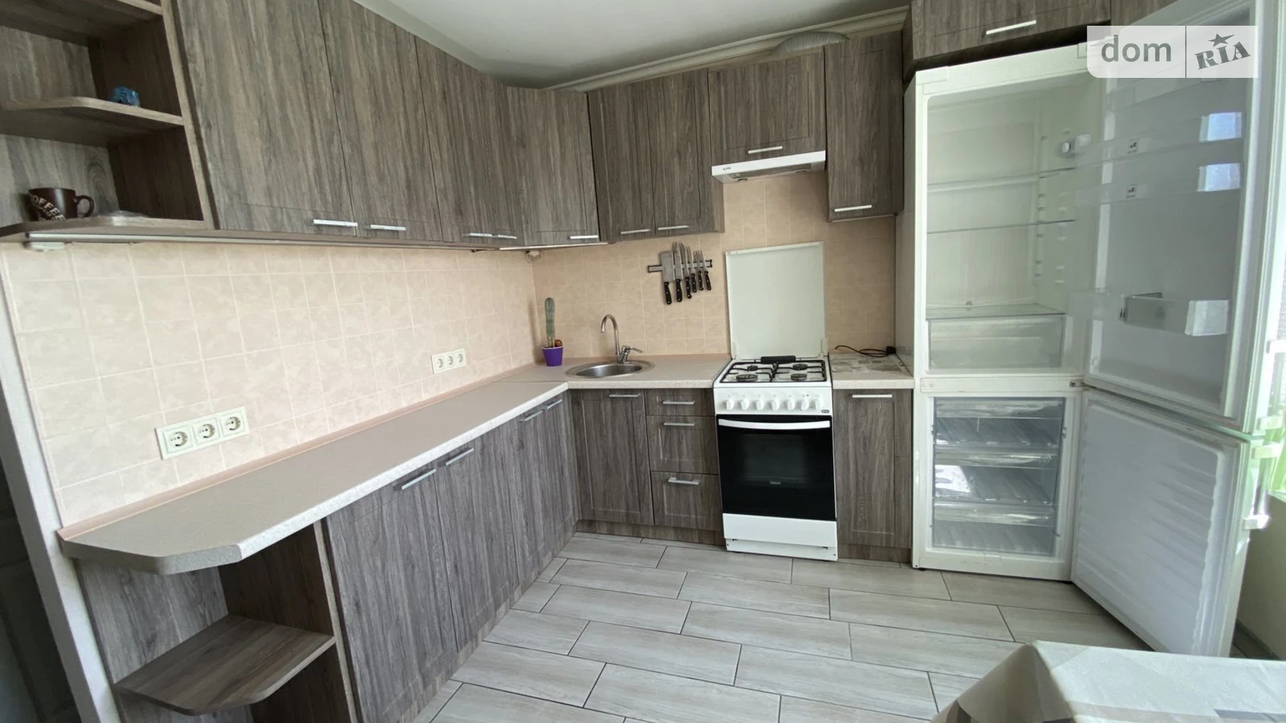 Продается 1-комнатная квартира 42 кв. м в Хмельницком, ул. Черновола, 182Б - фото 2