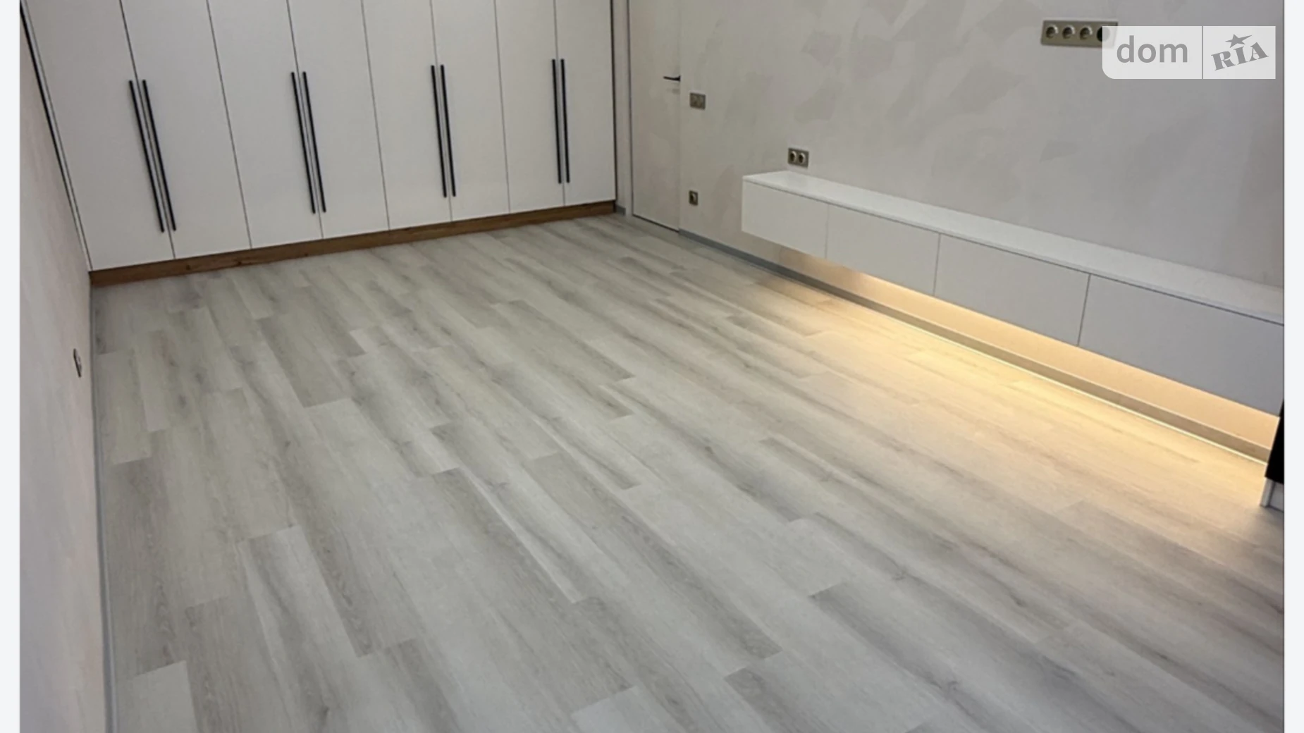 Продается 2-комнатная квартира 70 кв. м в Хмельницком, ул. Винницкая - фото 2