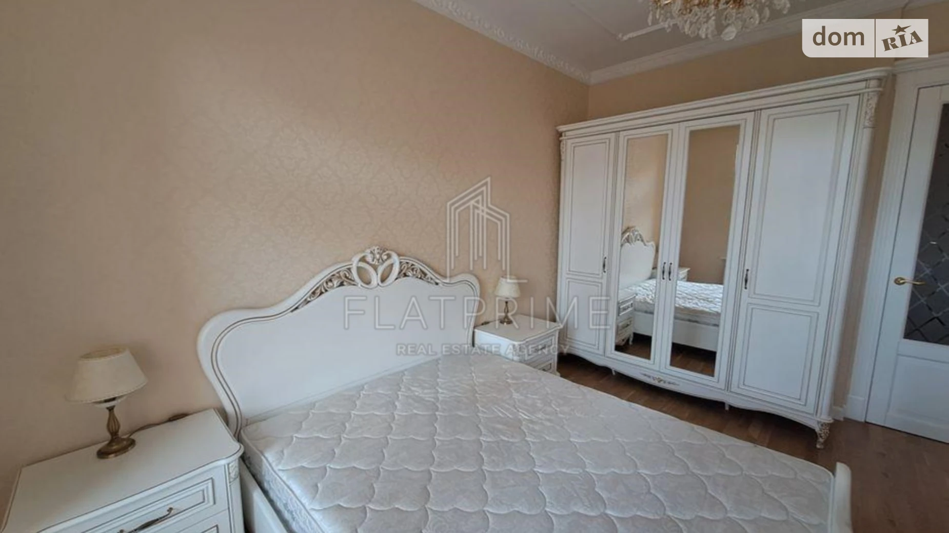 Продается 2-комнатная квартира 111 кв. м в Киеве, ул. Дмитриевская, 17А - фото 2